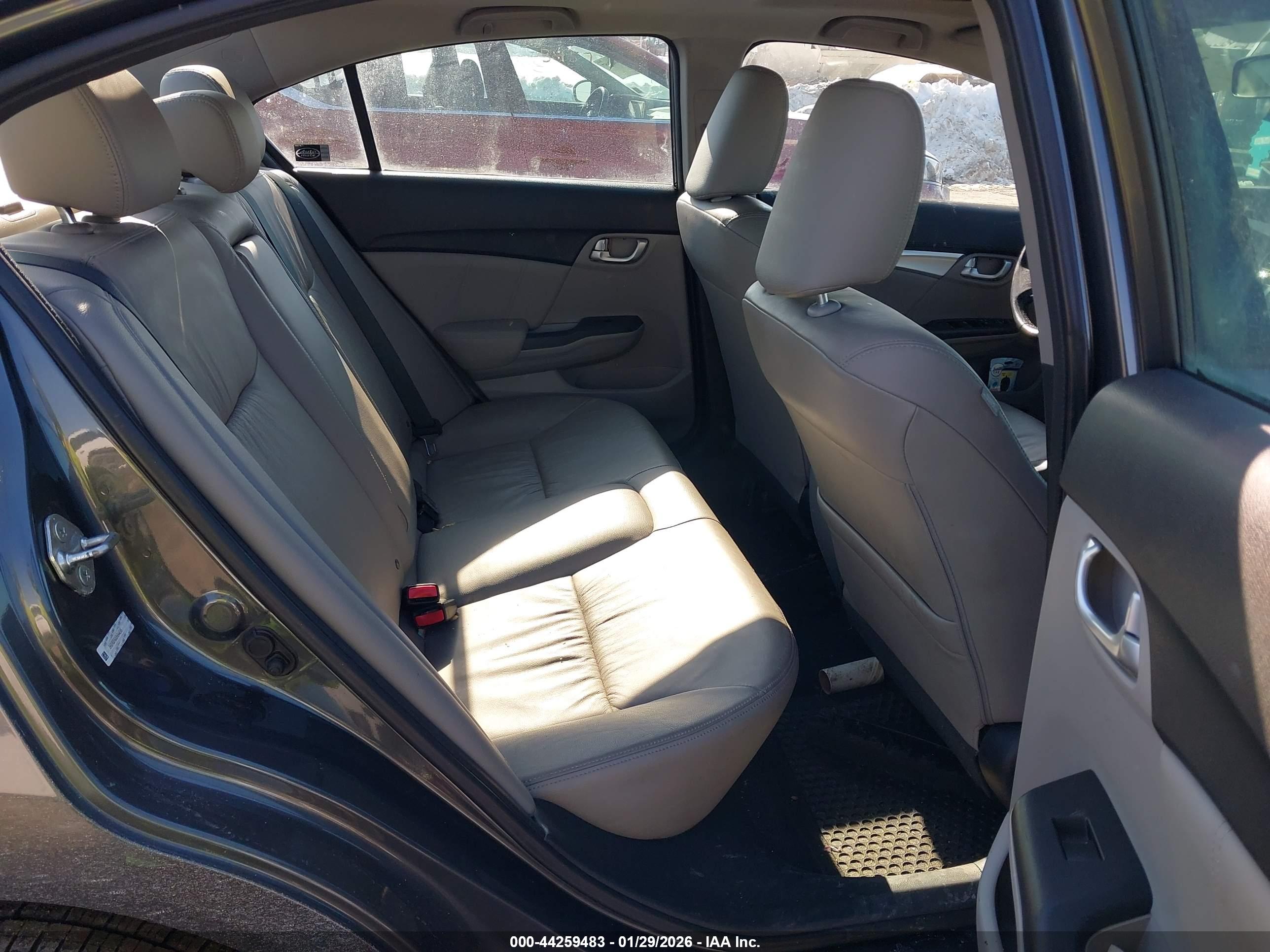 HONDA CIVIC image 8