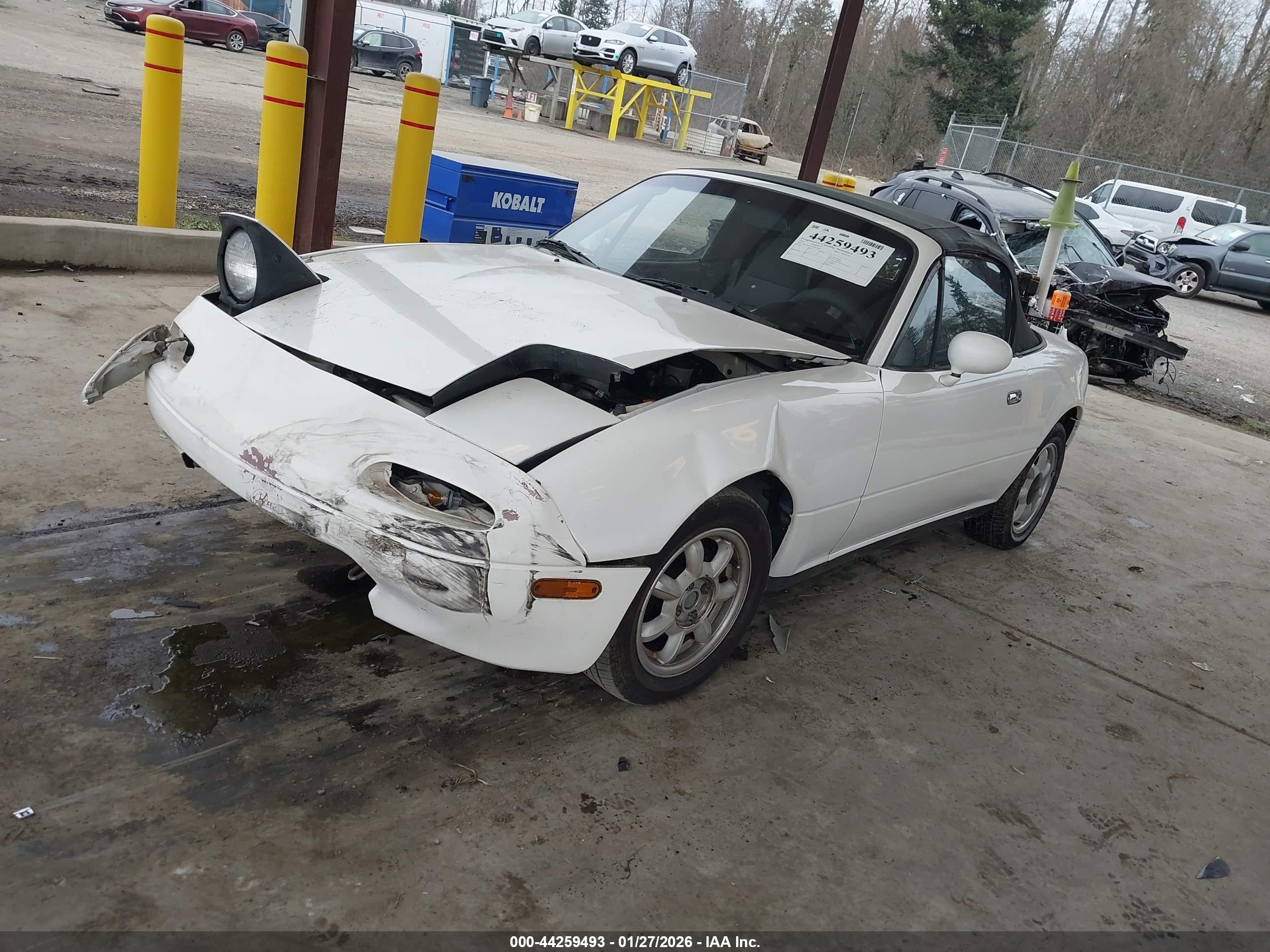 MAZDA MX-5 image 2