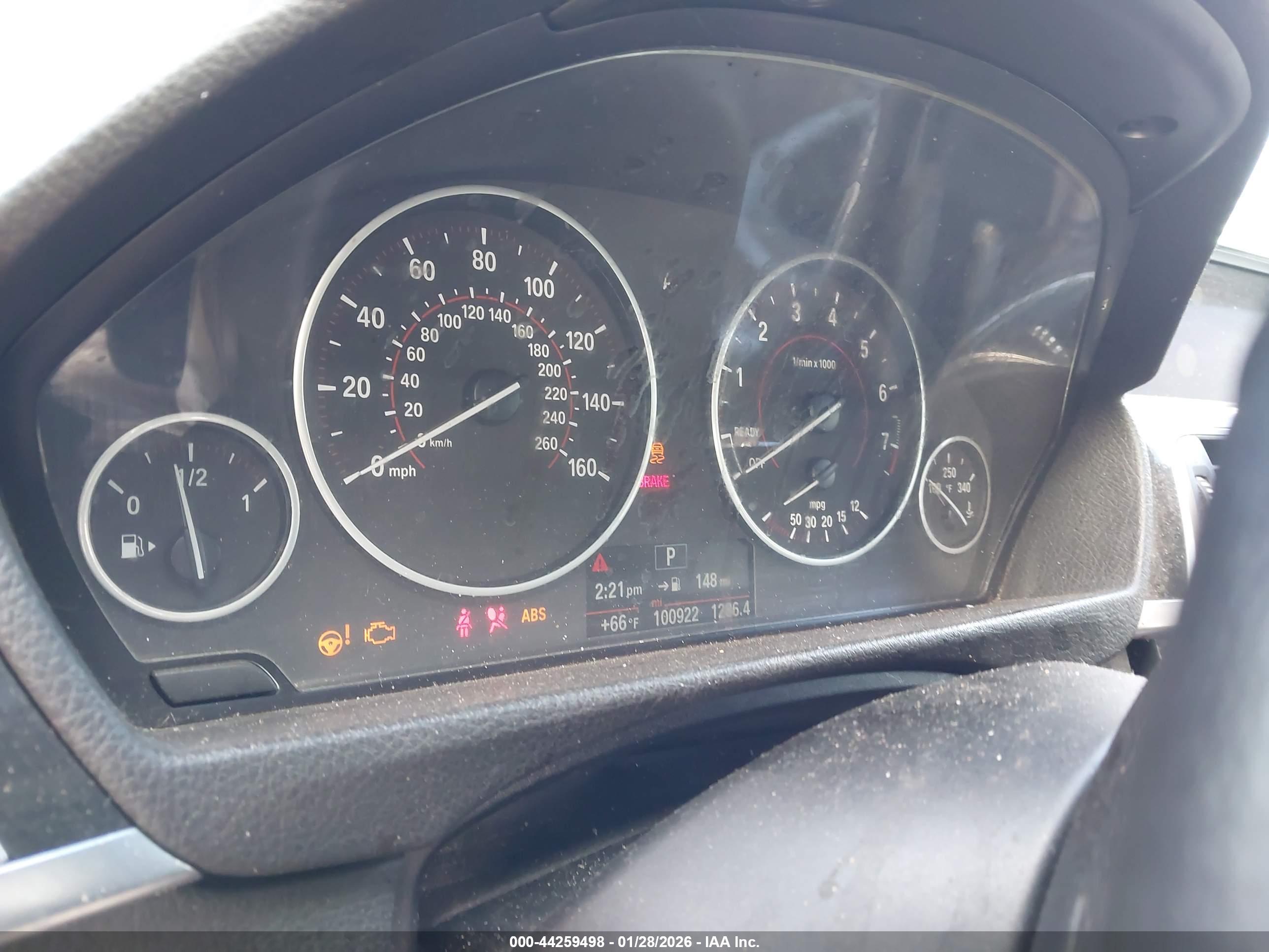 BMW 328I image 7