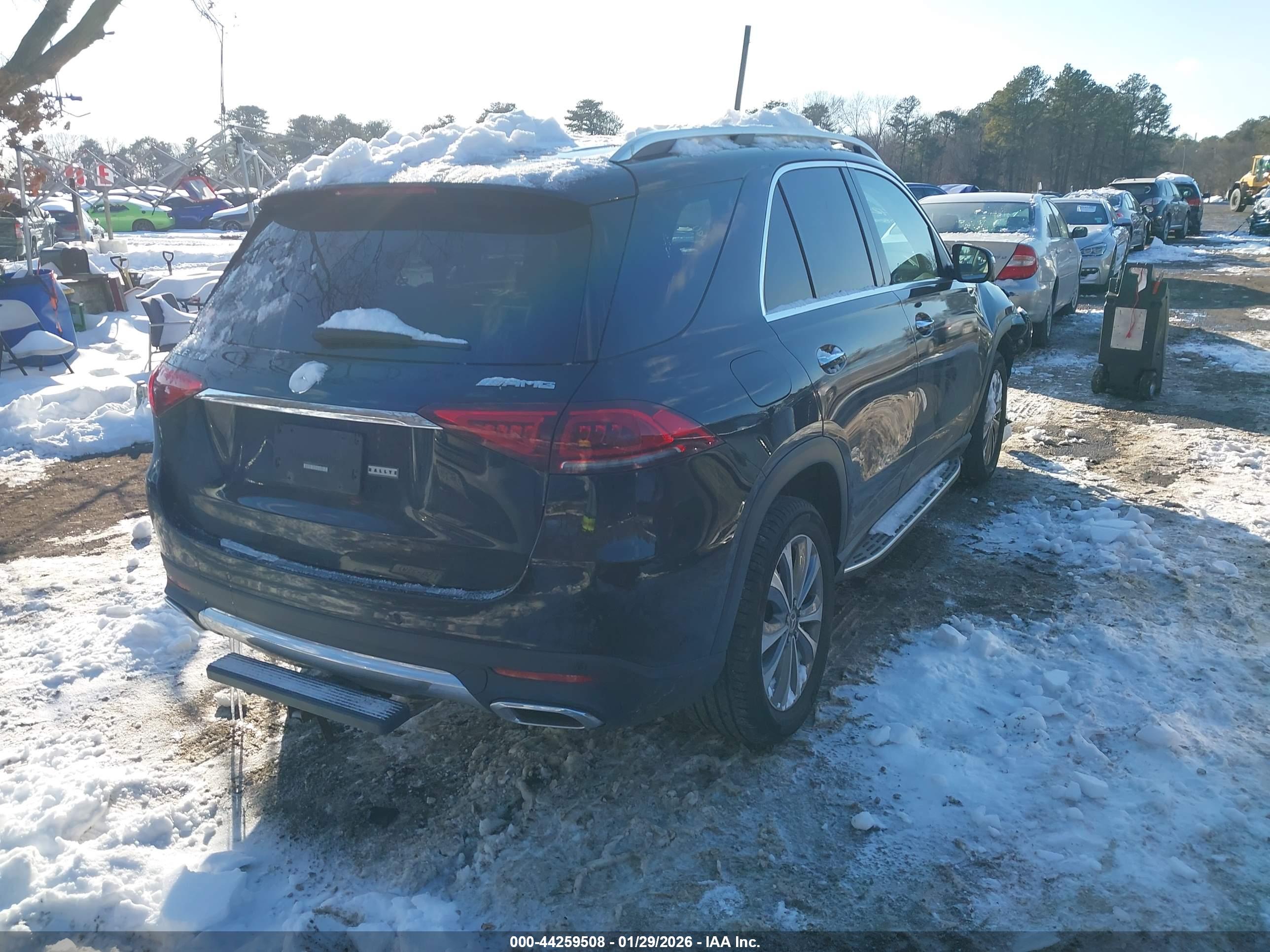 MERCEDES-BENZ GLE image 4