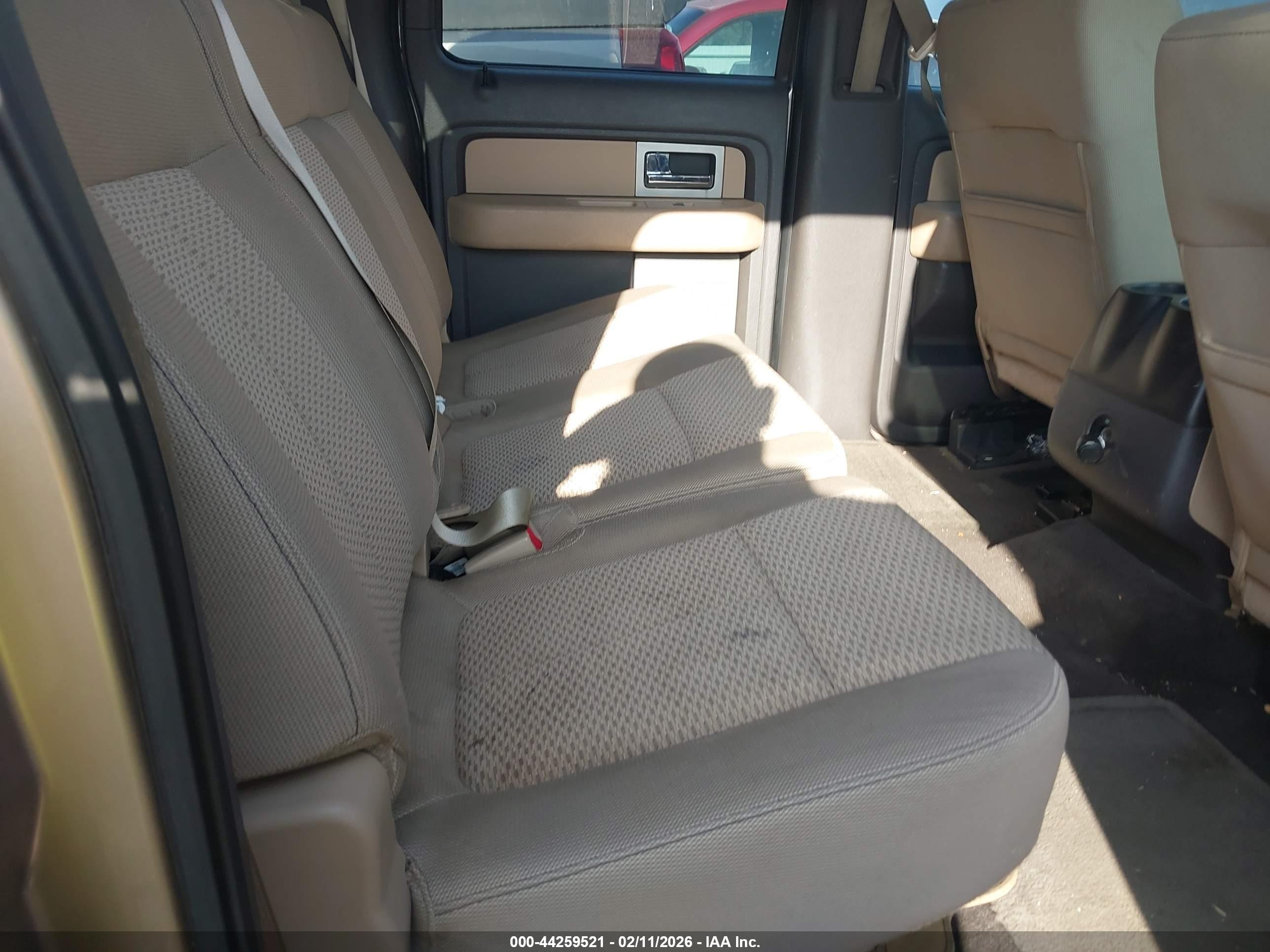 FORD F-150 image 8