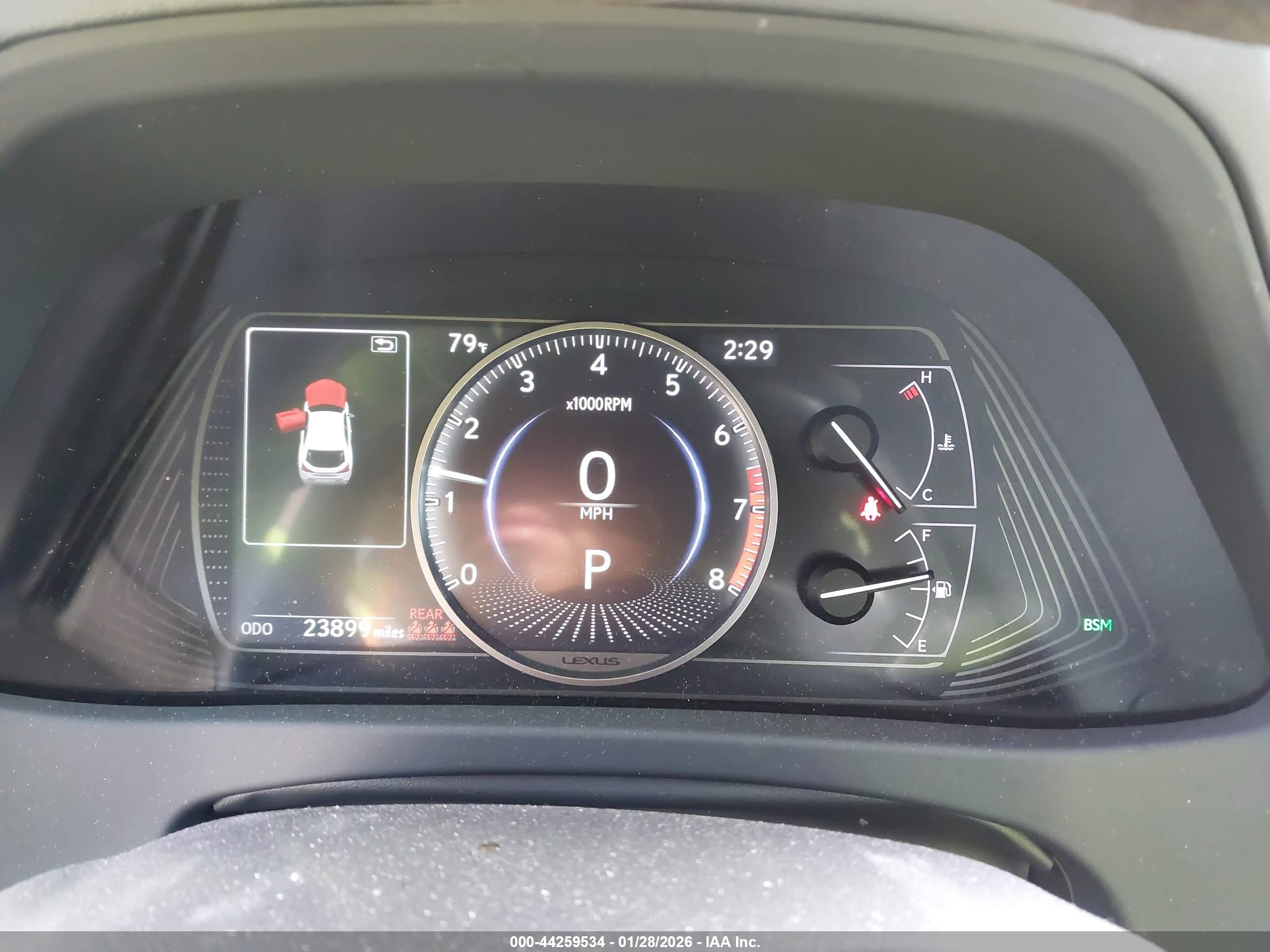 LEXUS UX image 7