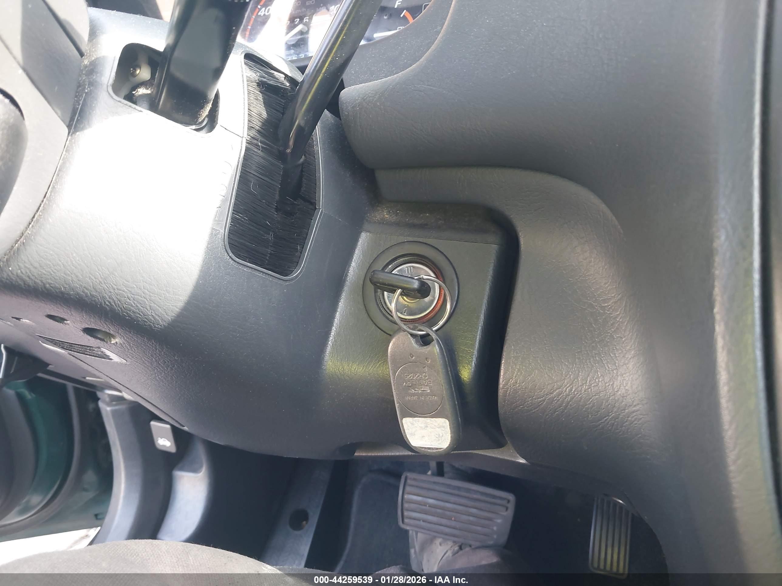 HONDA CR-V image 11