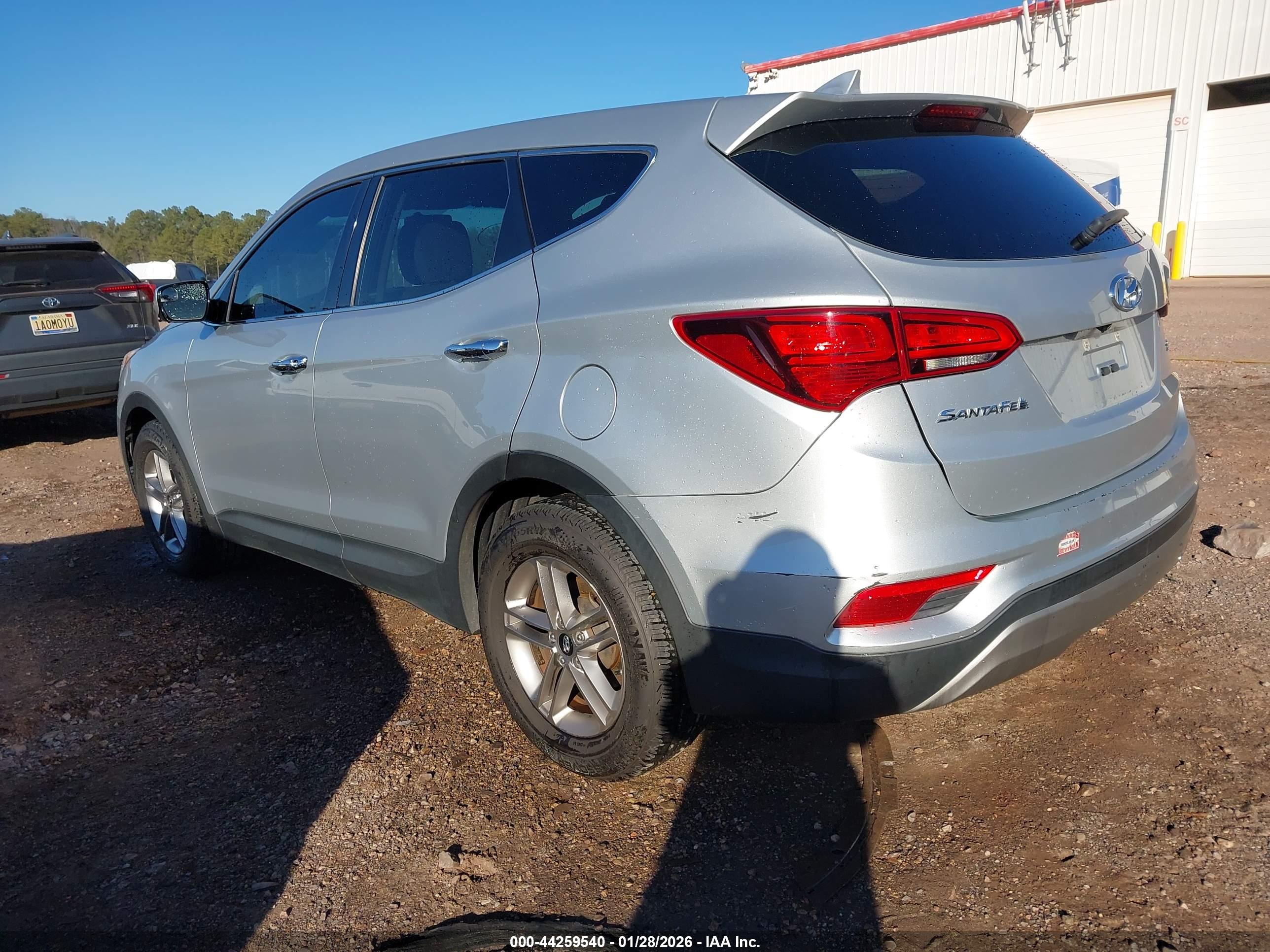 HYUNDAI SANTA image 3