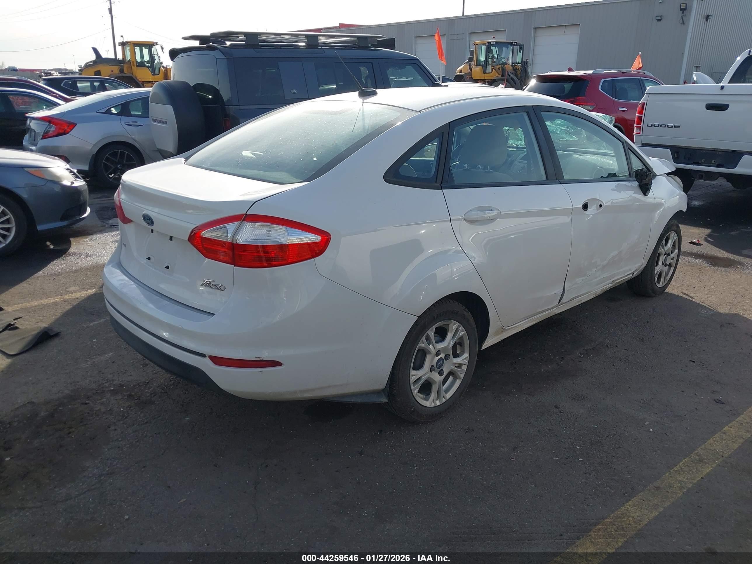 FORD FIESTA image 4