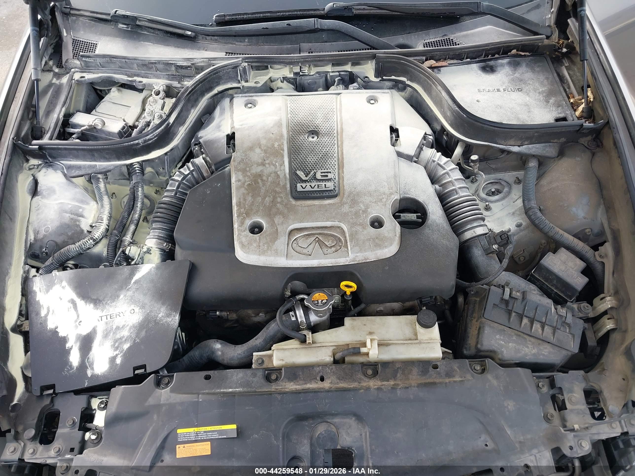 INFINITI G37 image 10