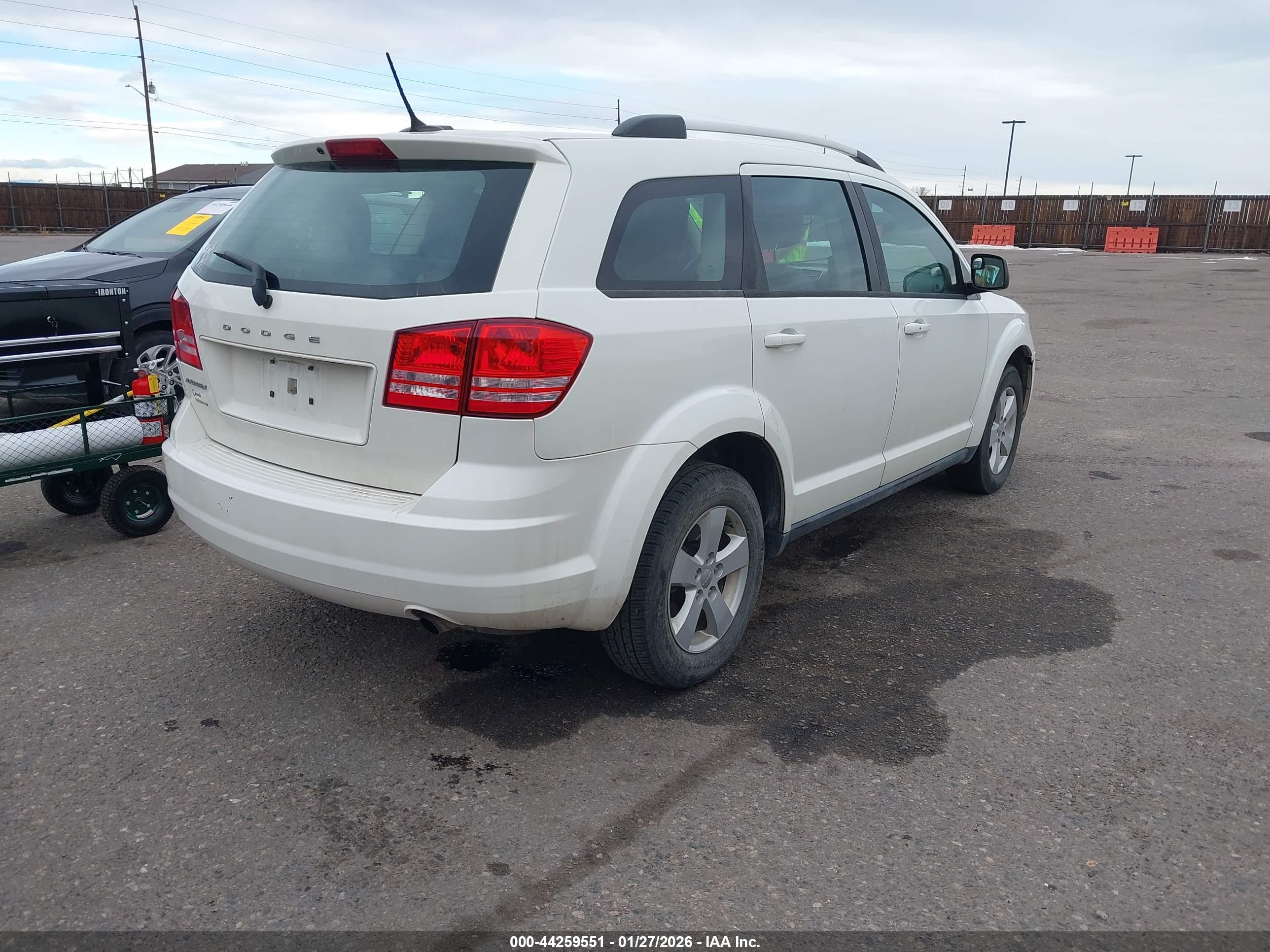DODGE JOURNEY image 4