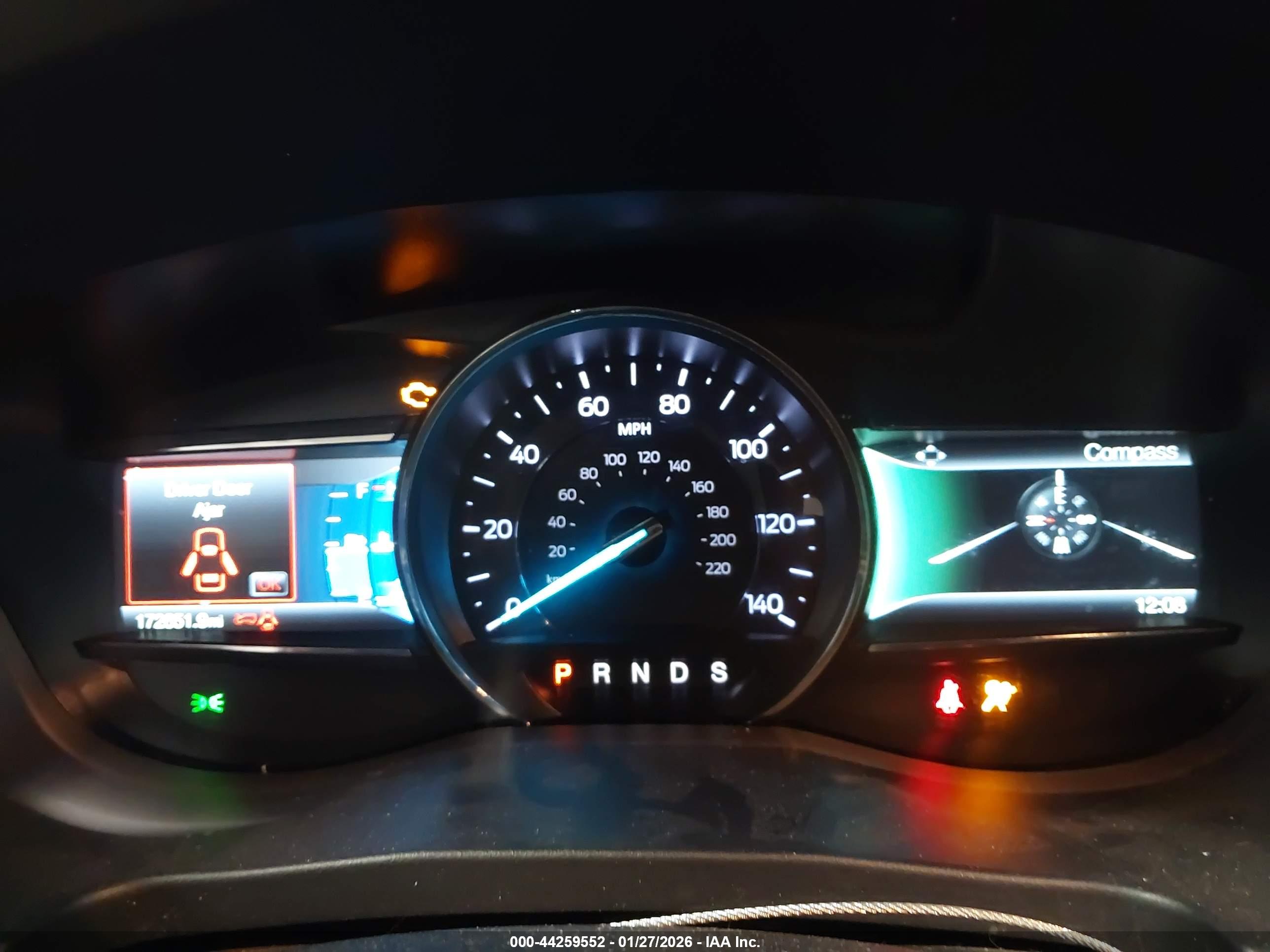 FORD EXPLORER image 7