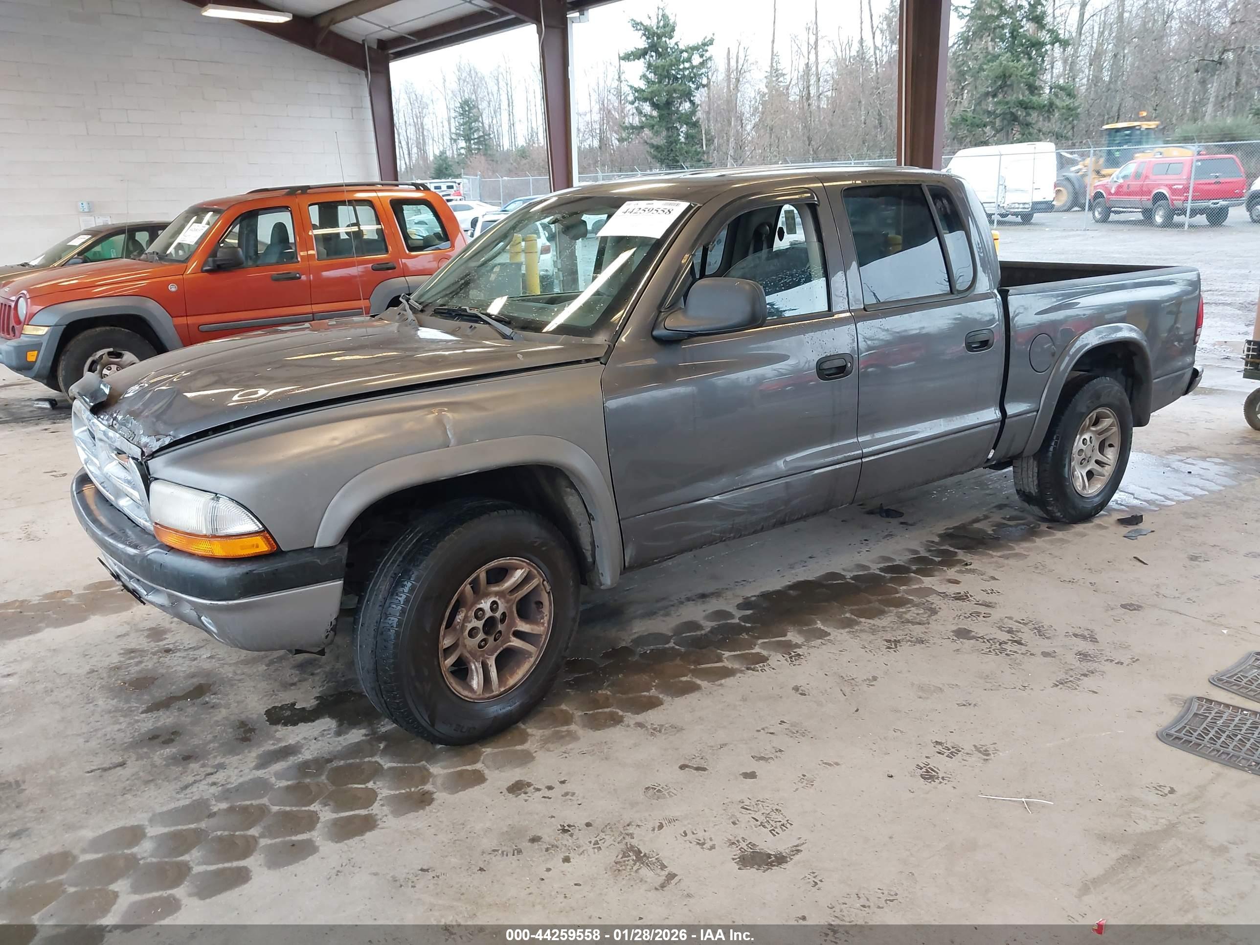 DODGE DAKOTA image 2