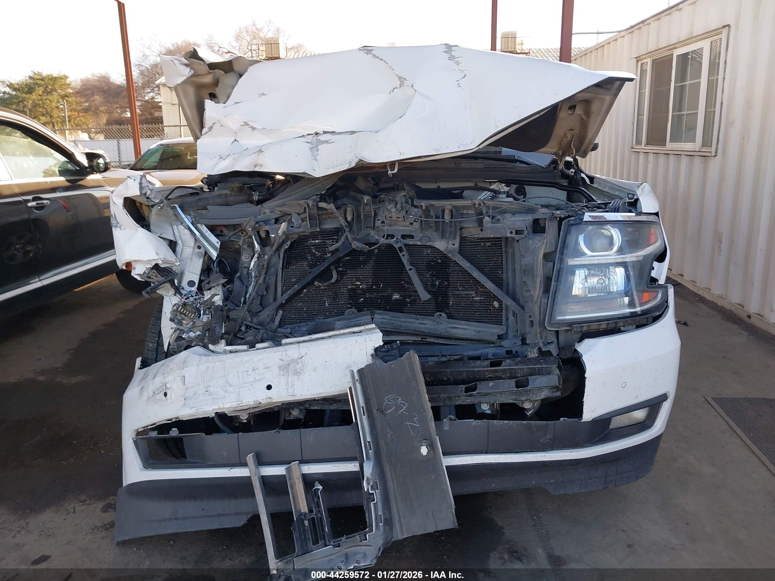 CHEVROLET TAHOE image 6