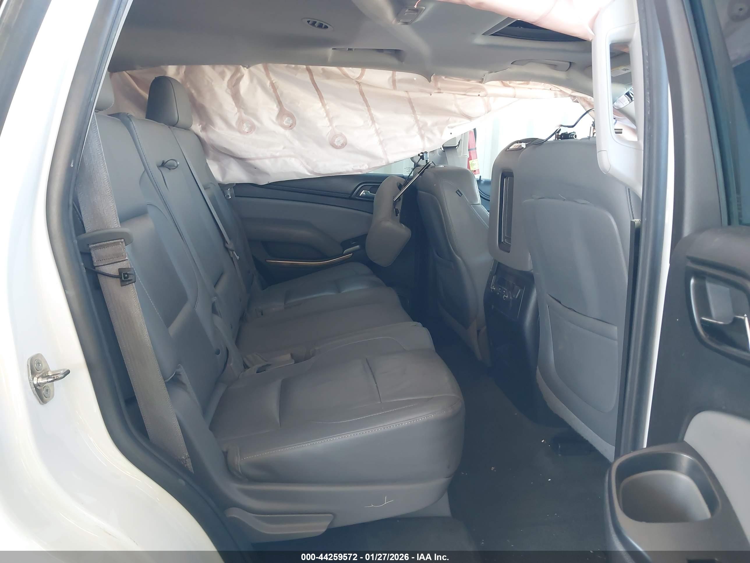 CHEVROLET TAHOE image 8