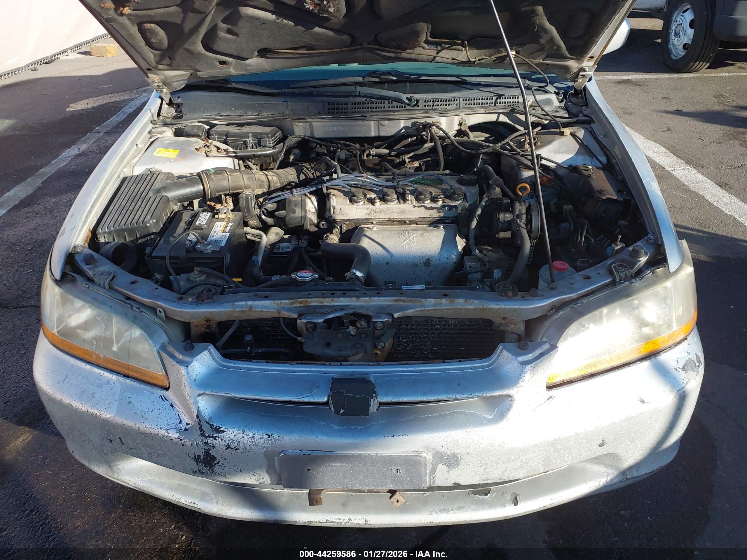 HONDA ACCORD image 10