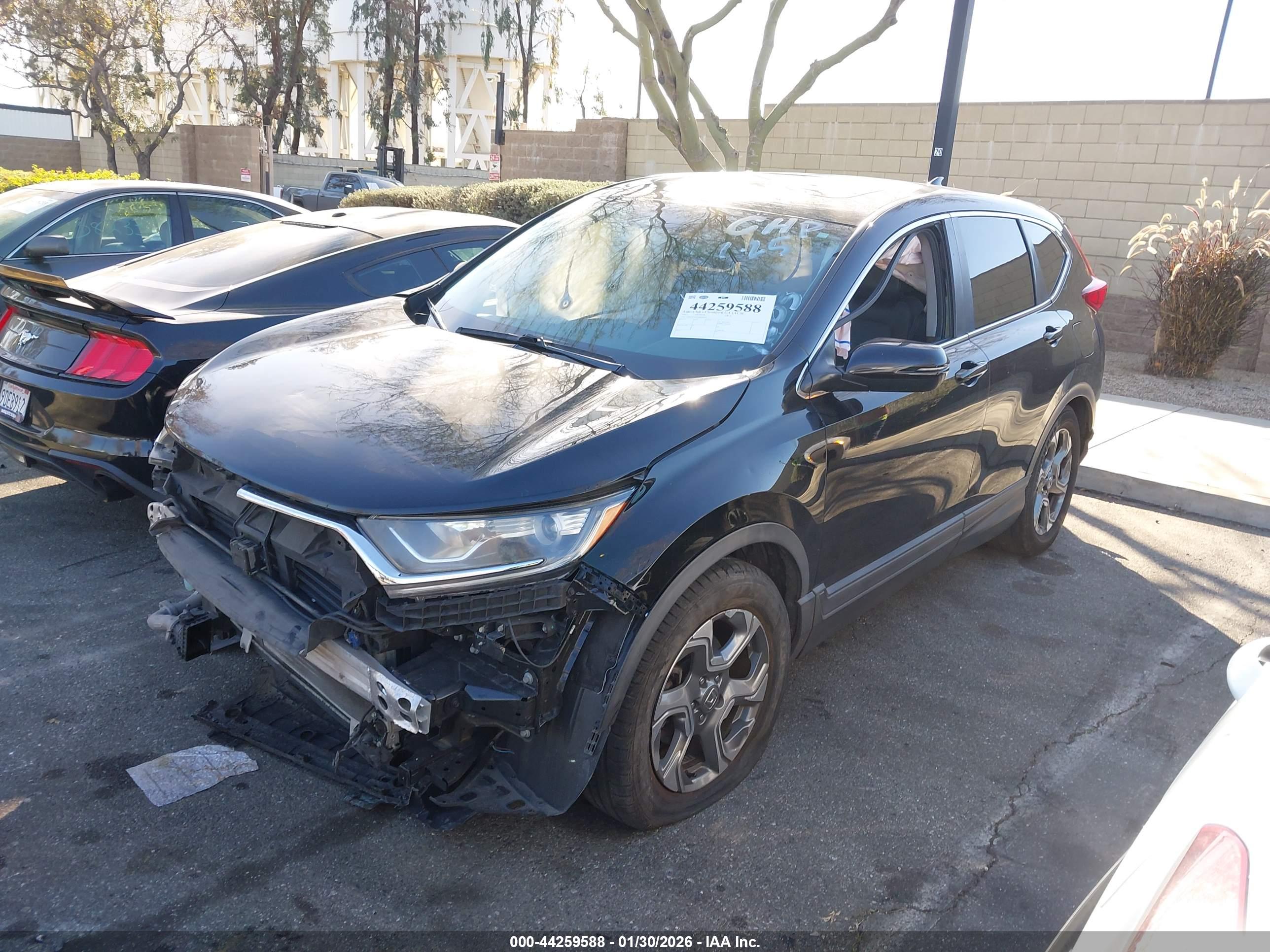 HONDA CR-V image 2