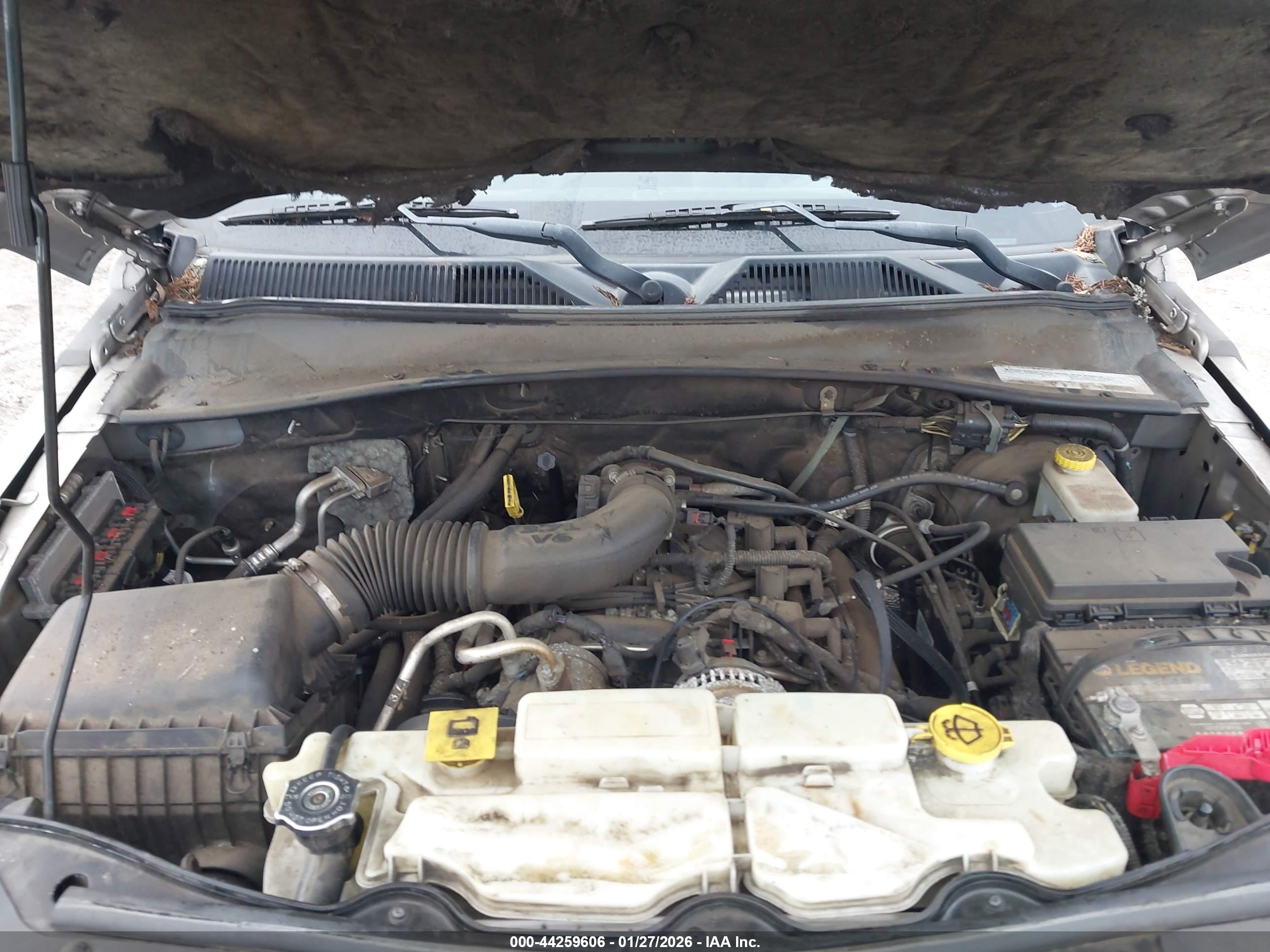 JEEP LIBERTY image 10