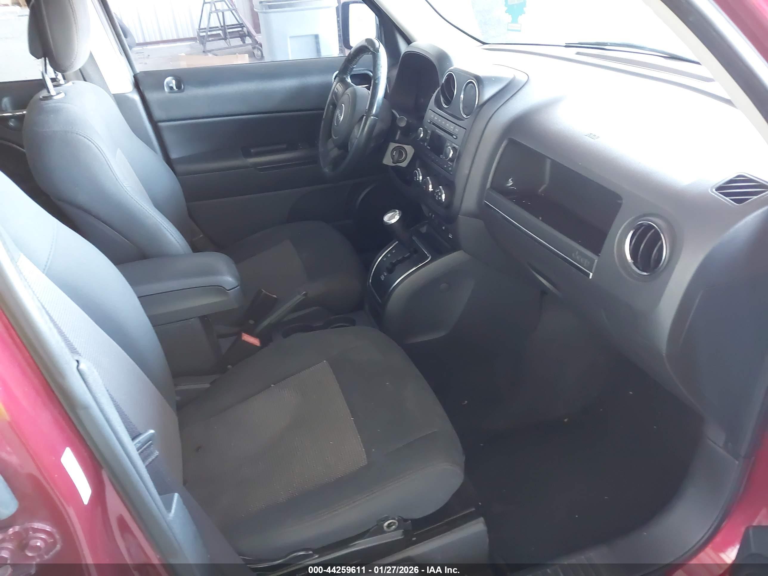 JEEP PATRIOT image 5