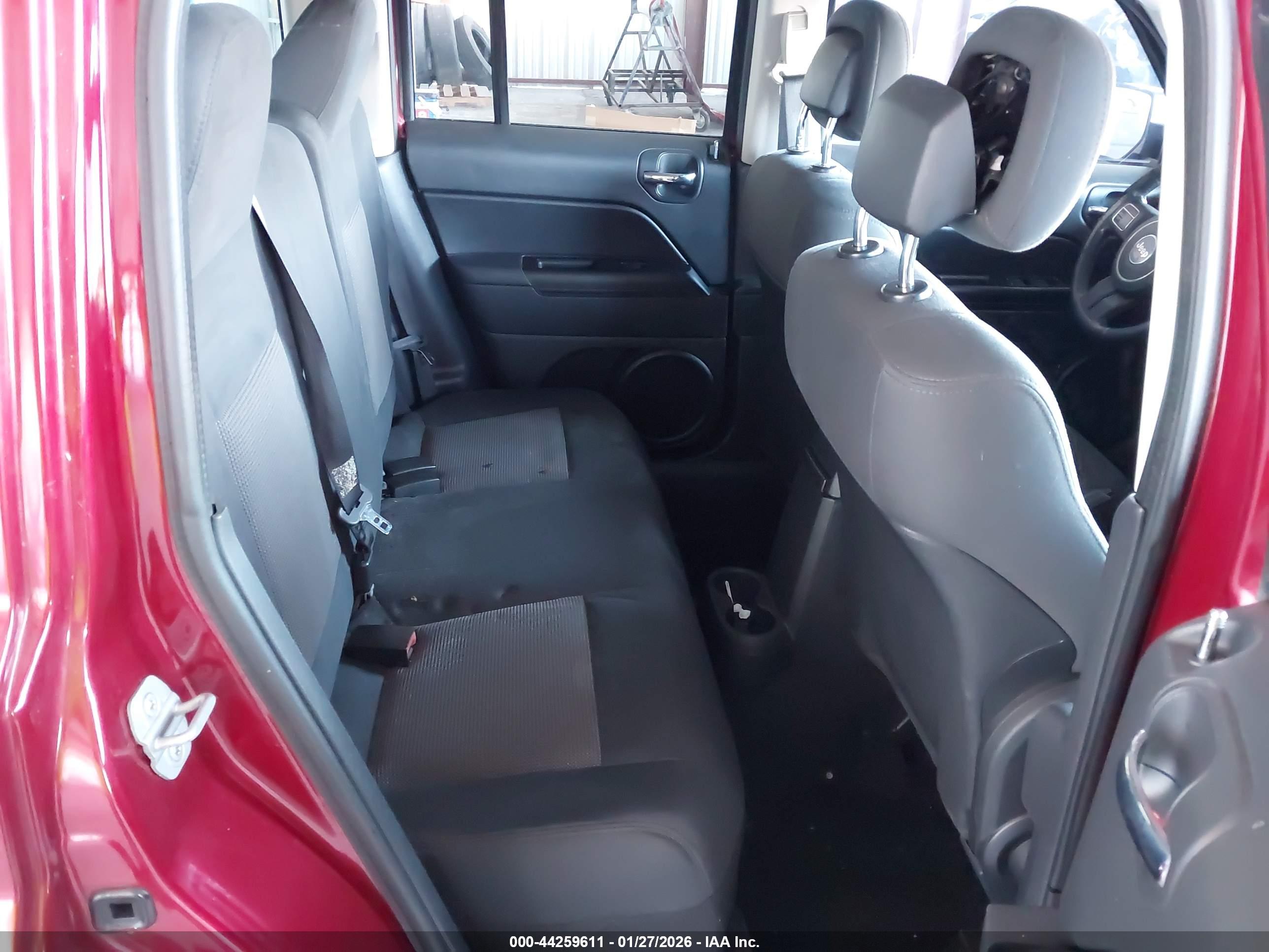 JEEP PATRIOT image 8