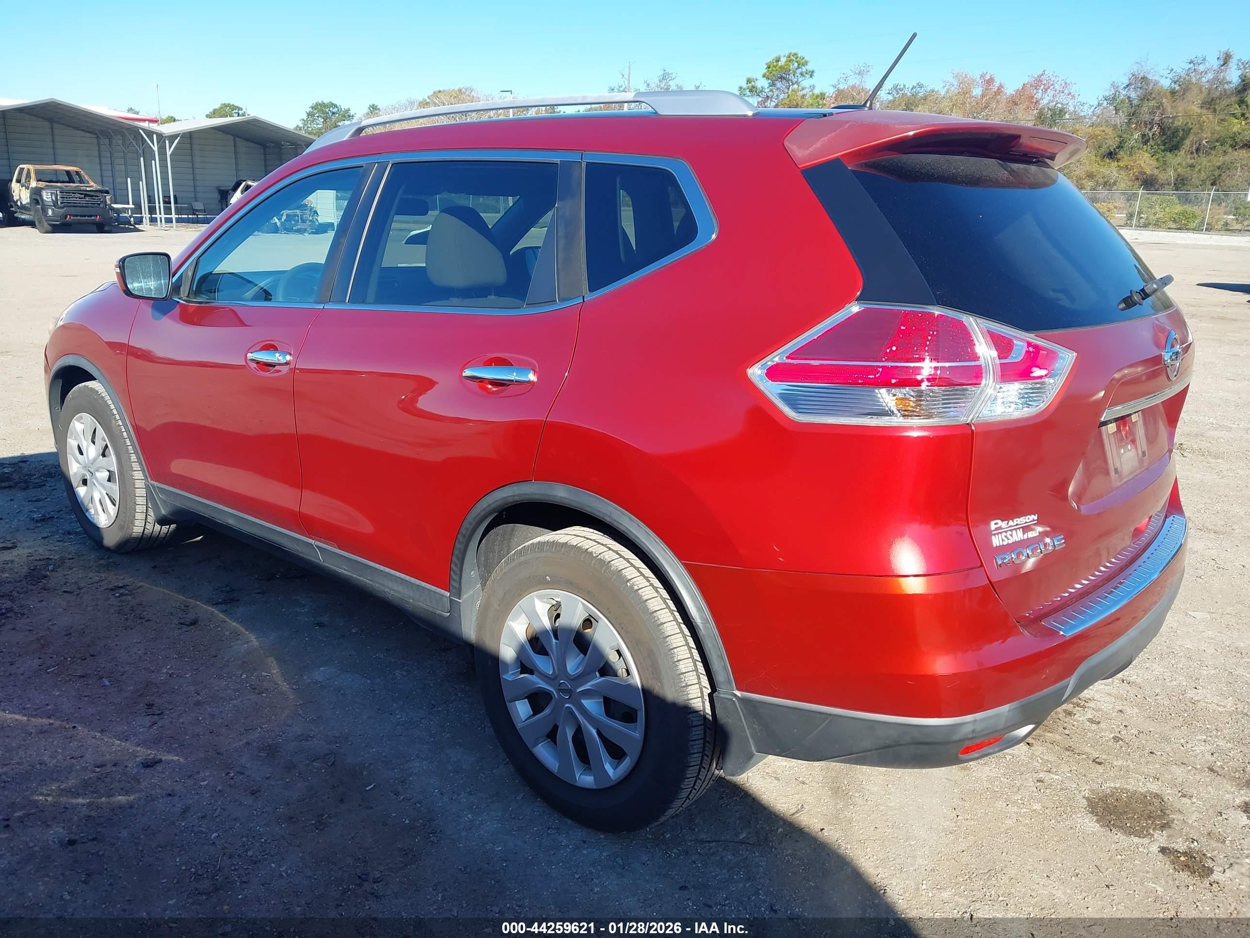 NISSAN ROGUE image 3