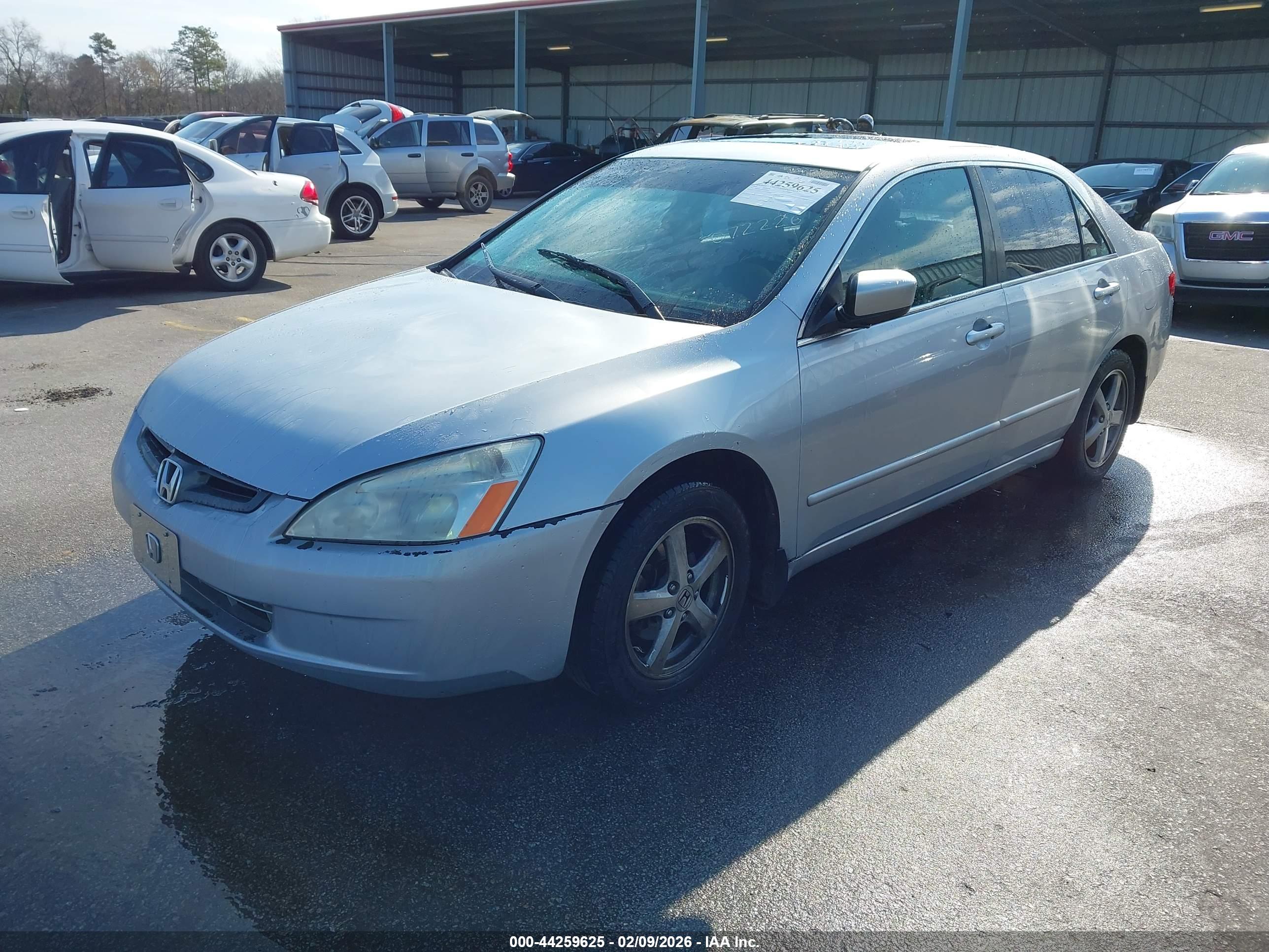 HONDA ACCORD image 2