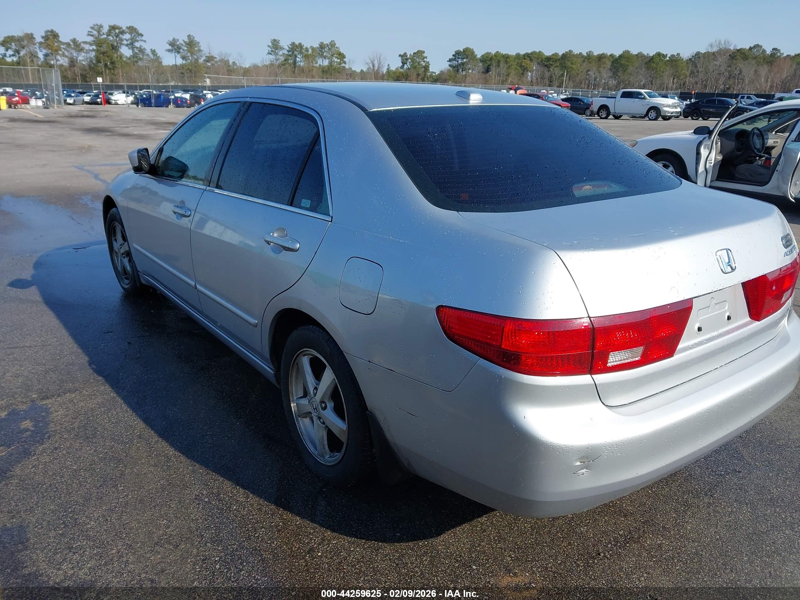 HONDA ACCORD image 3