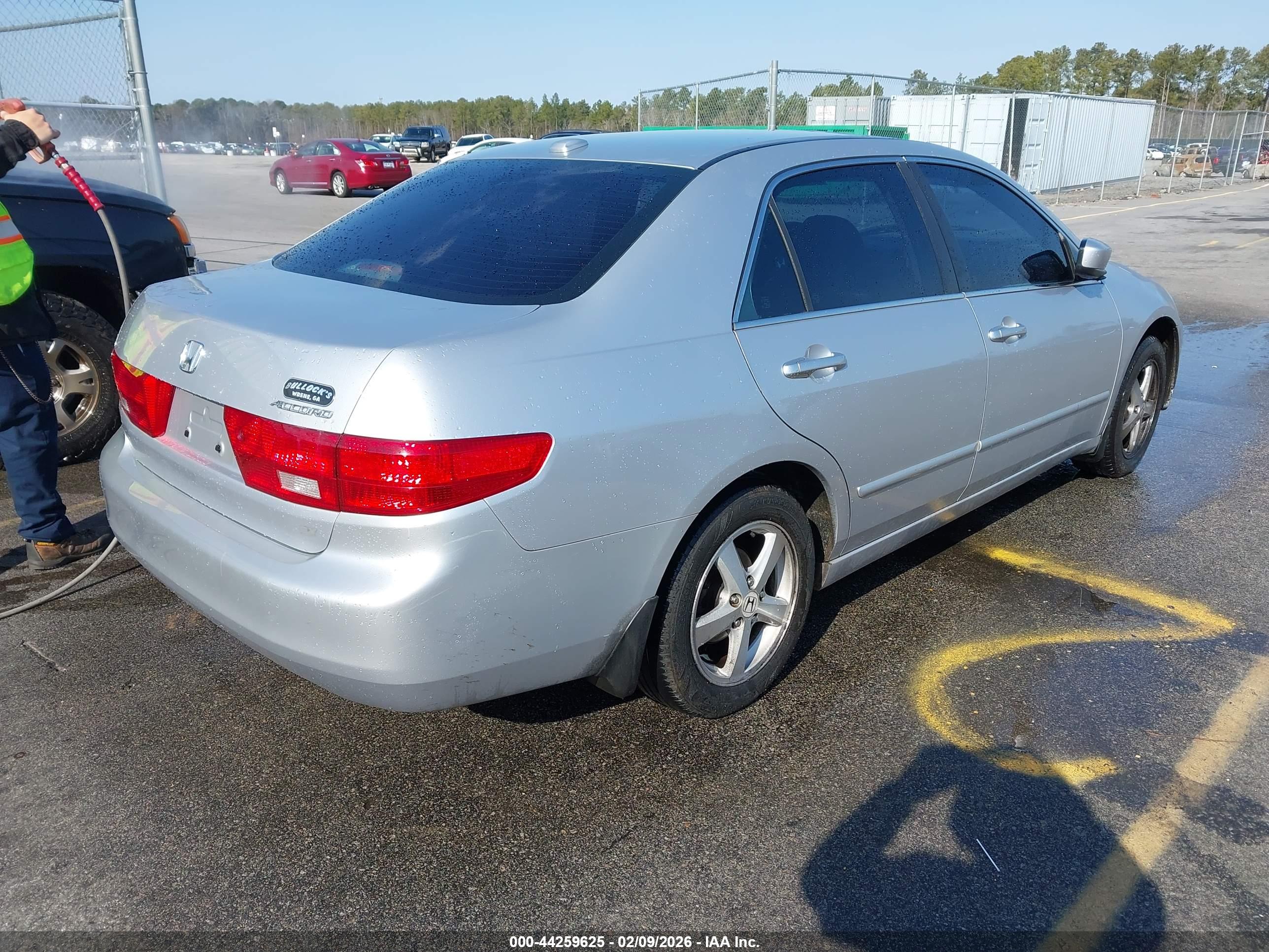 HONDA ACCORD image 4