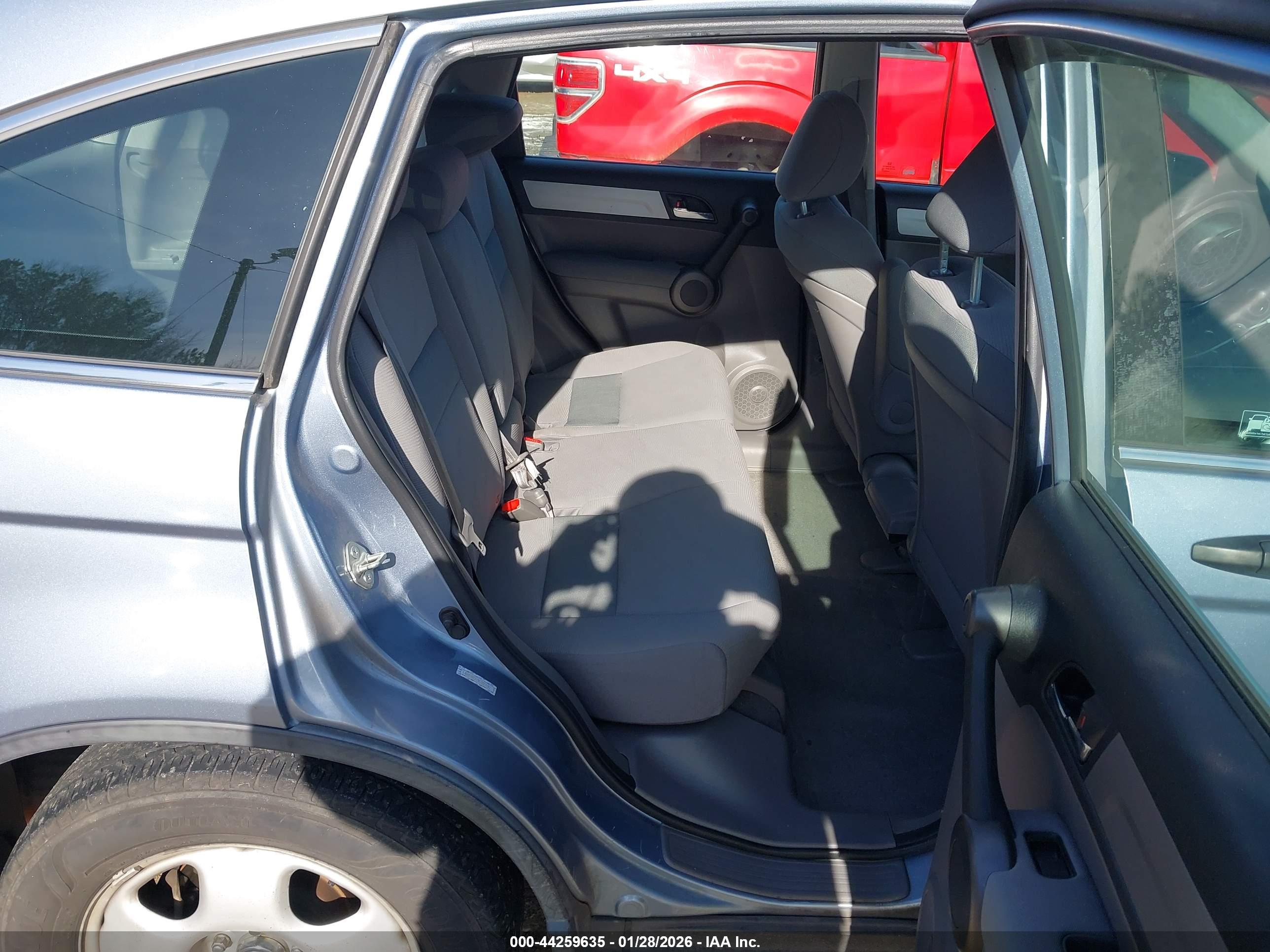 HONDA CR-V image 8