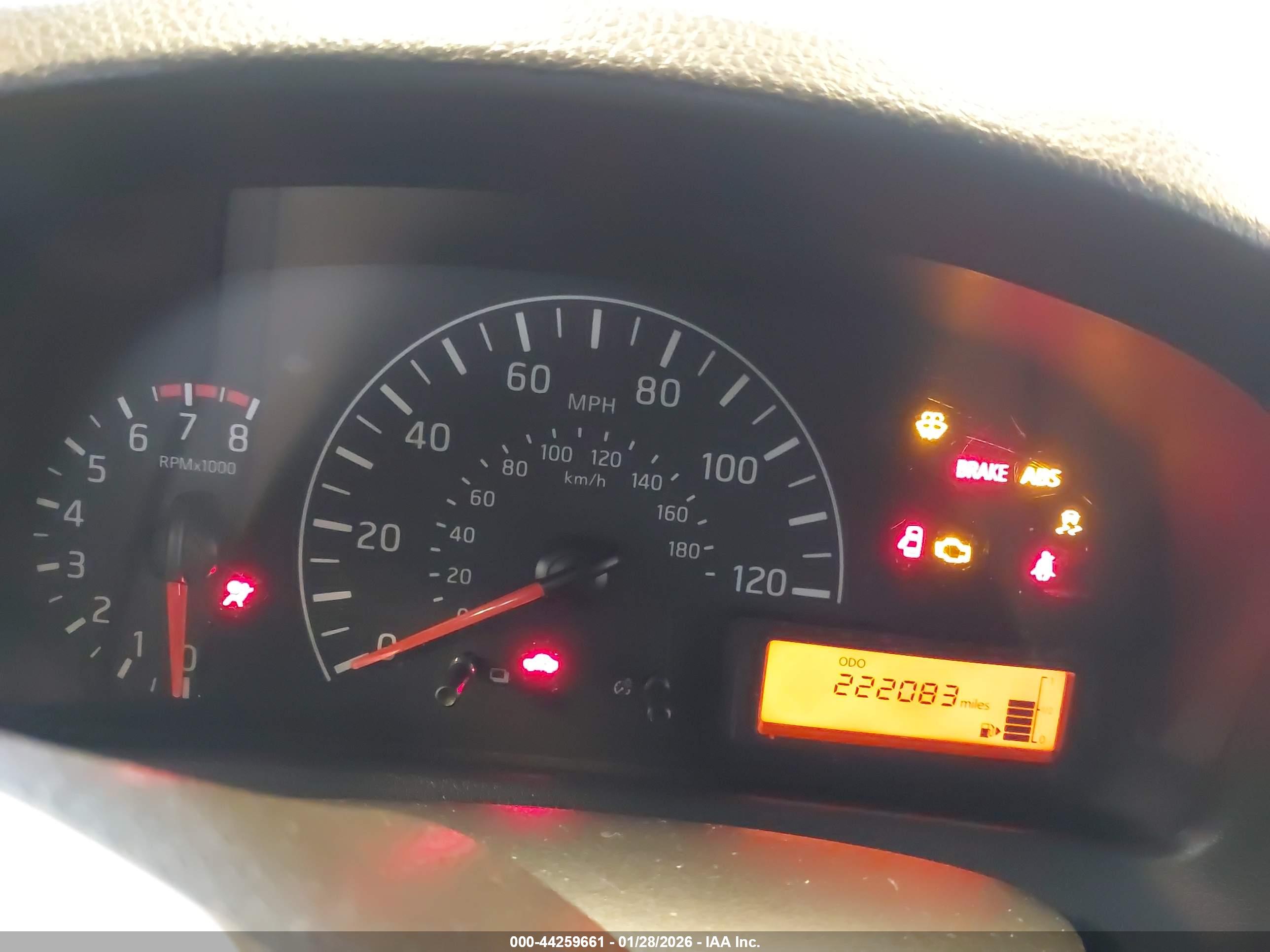 NISSAN NV200 image 7