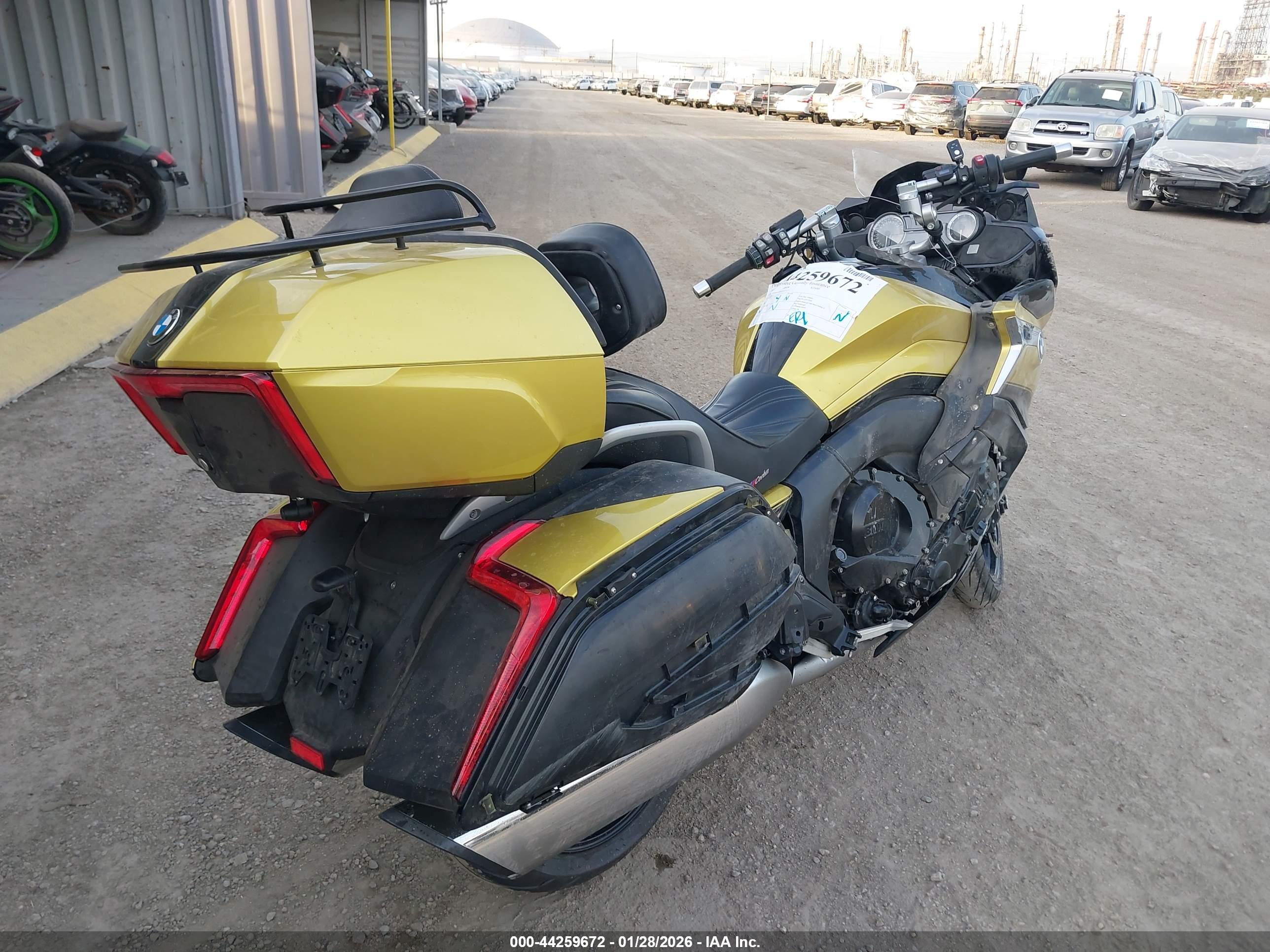 BMW K1600 image 4