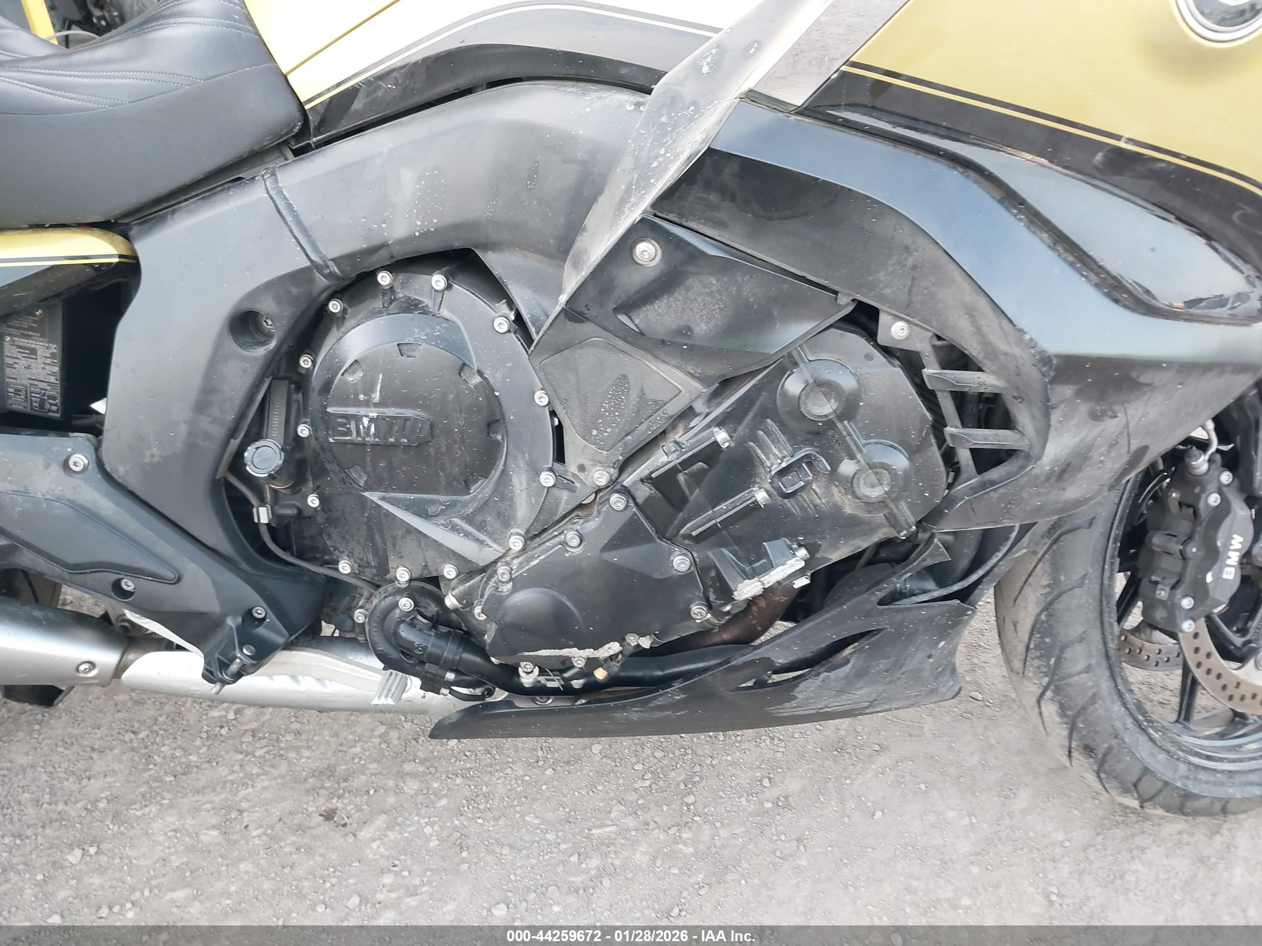 BMW K1600 image 8
