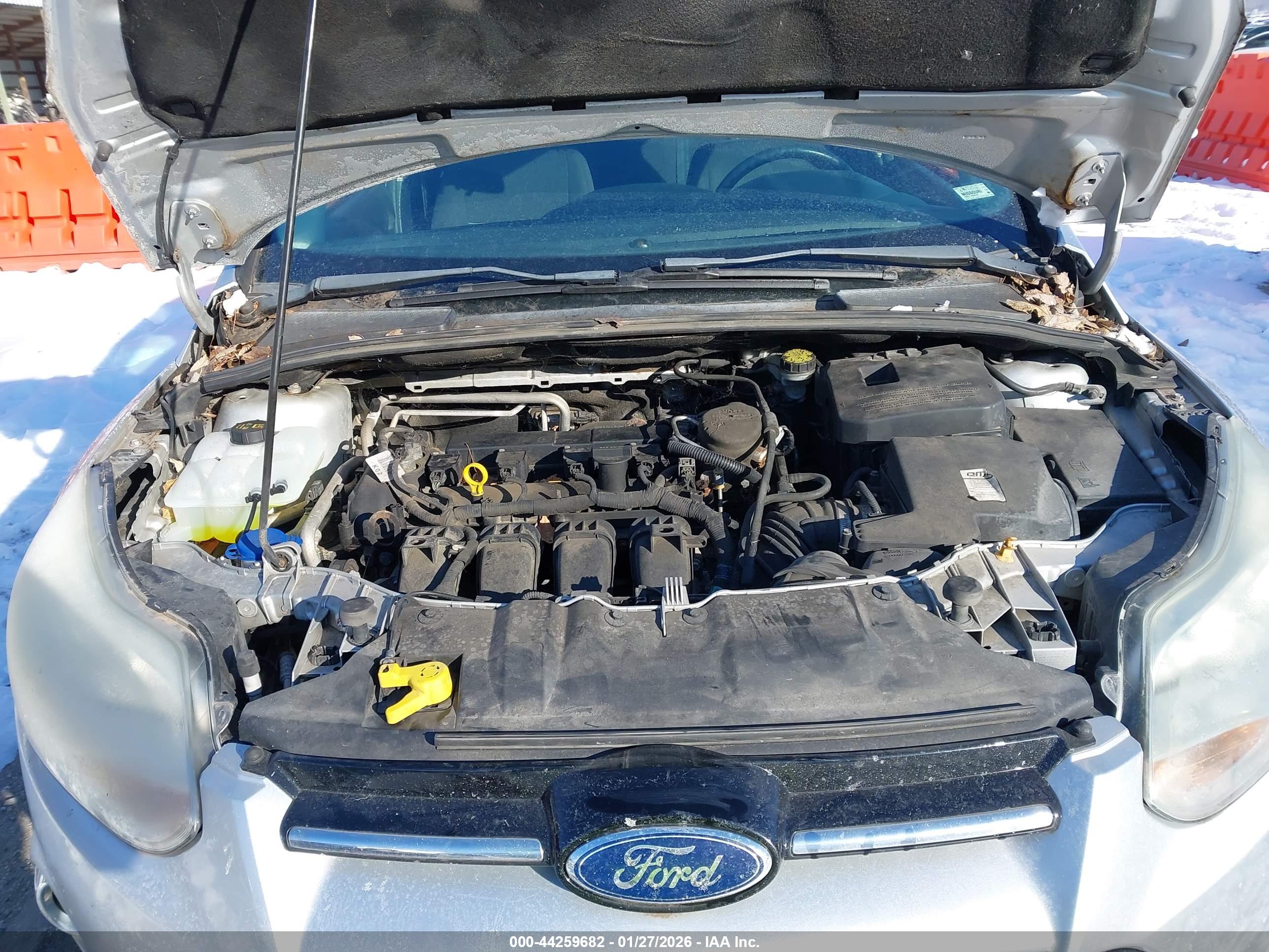 FORD FOCUS image 10