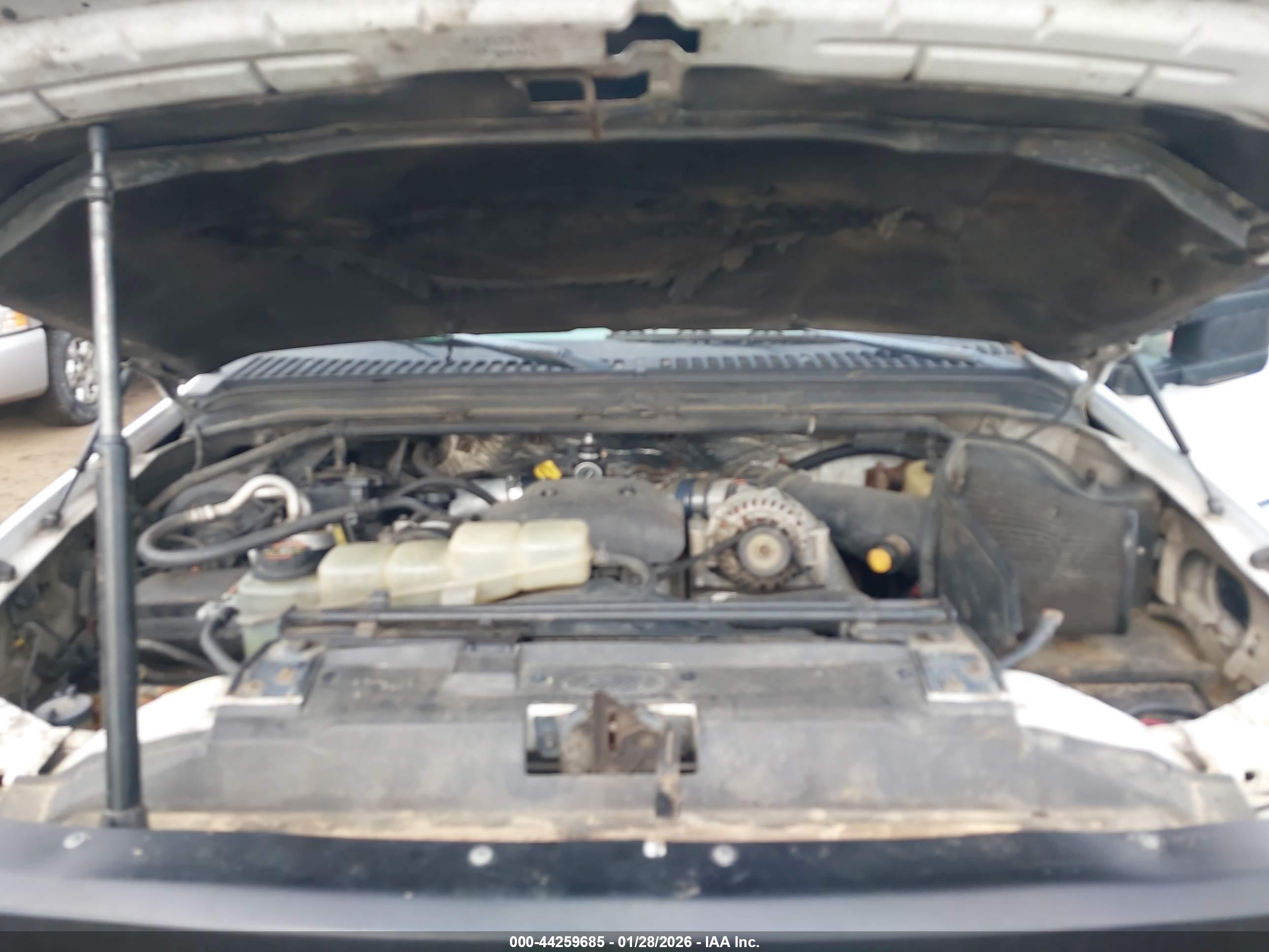 FORD F-250 image 10
