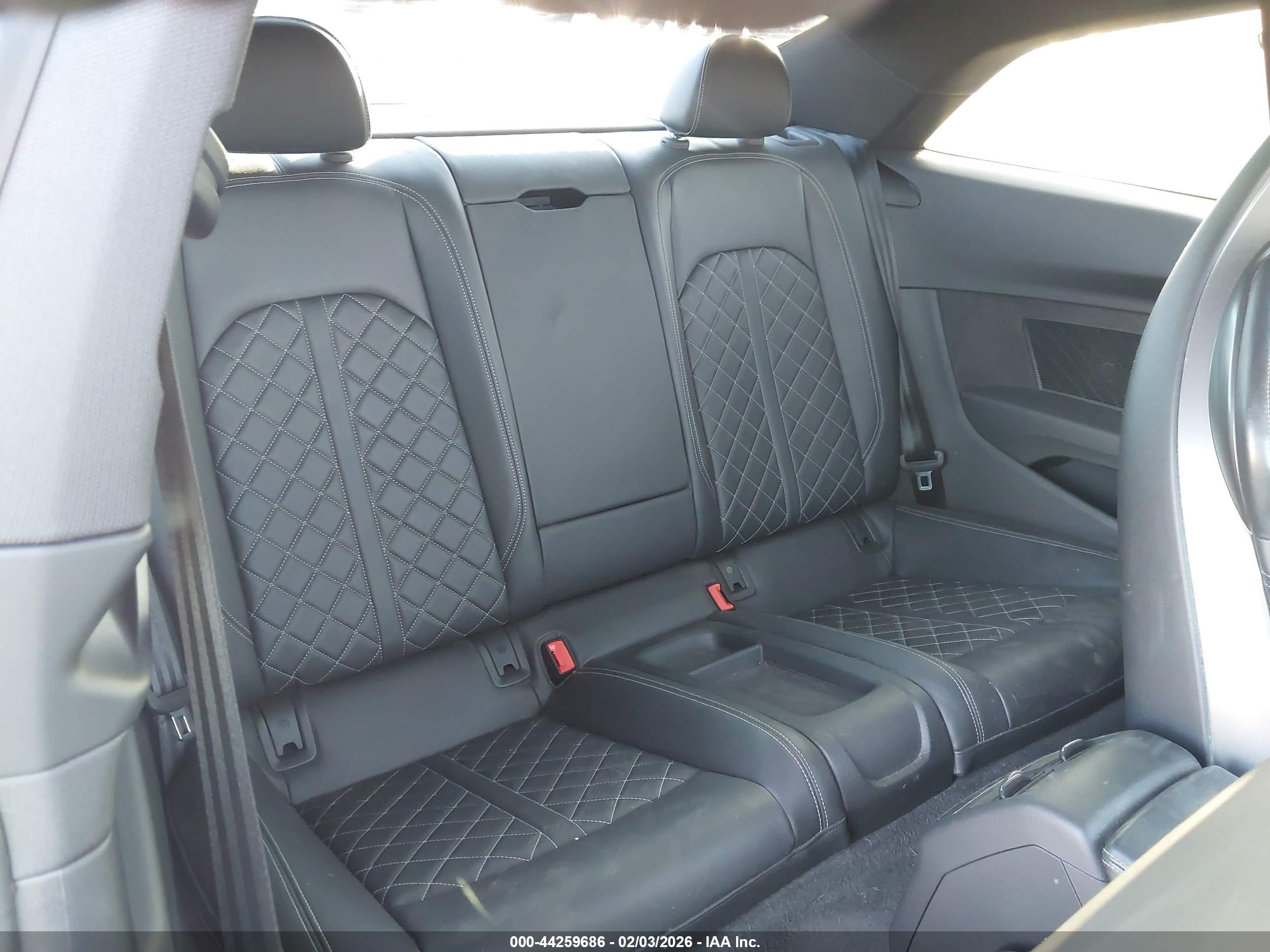 AUDI S5 image 8