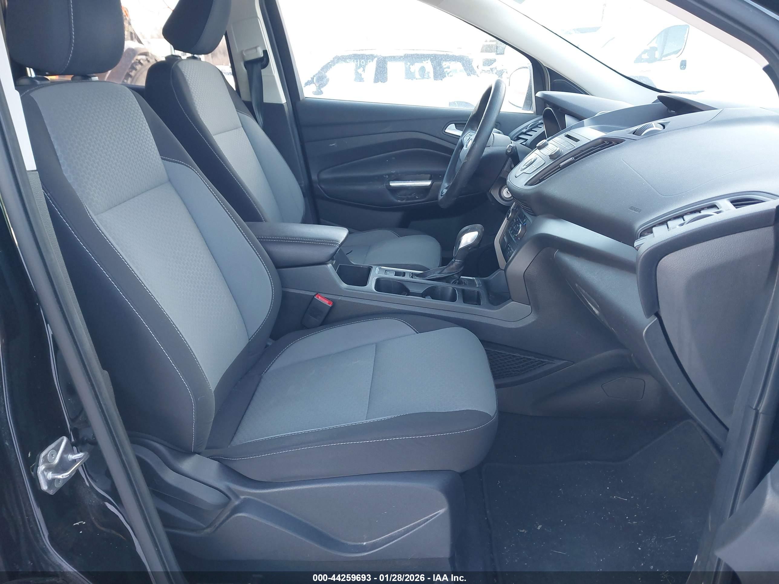 FORD ESCAPE image 5