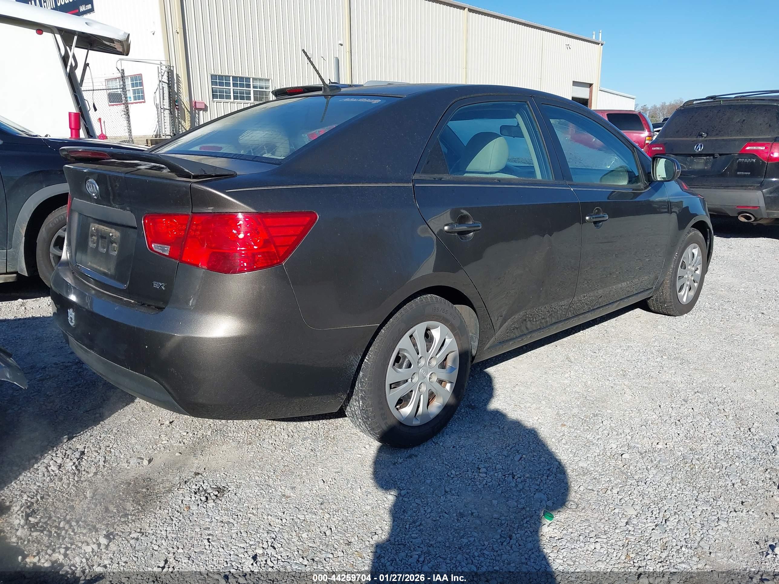 KIA FORTE image 4