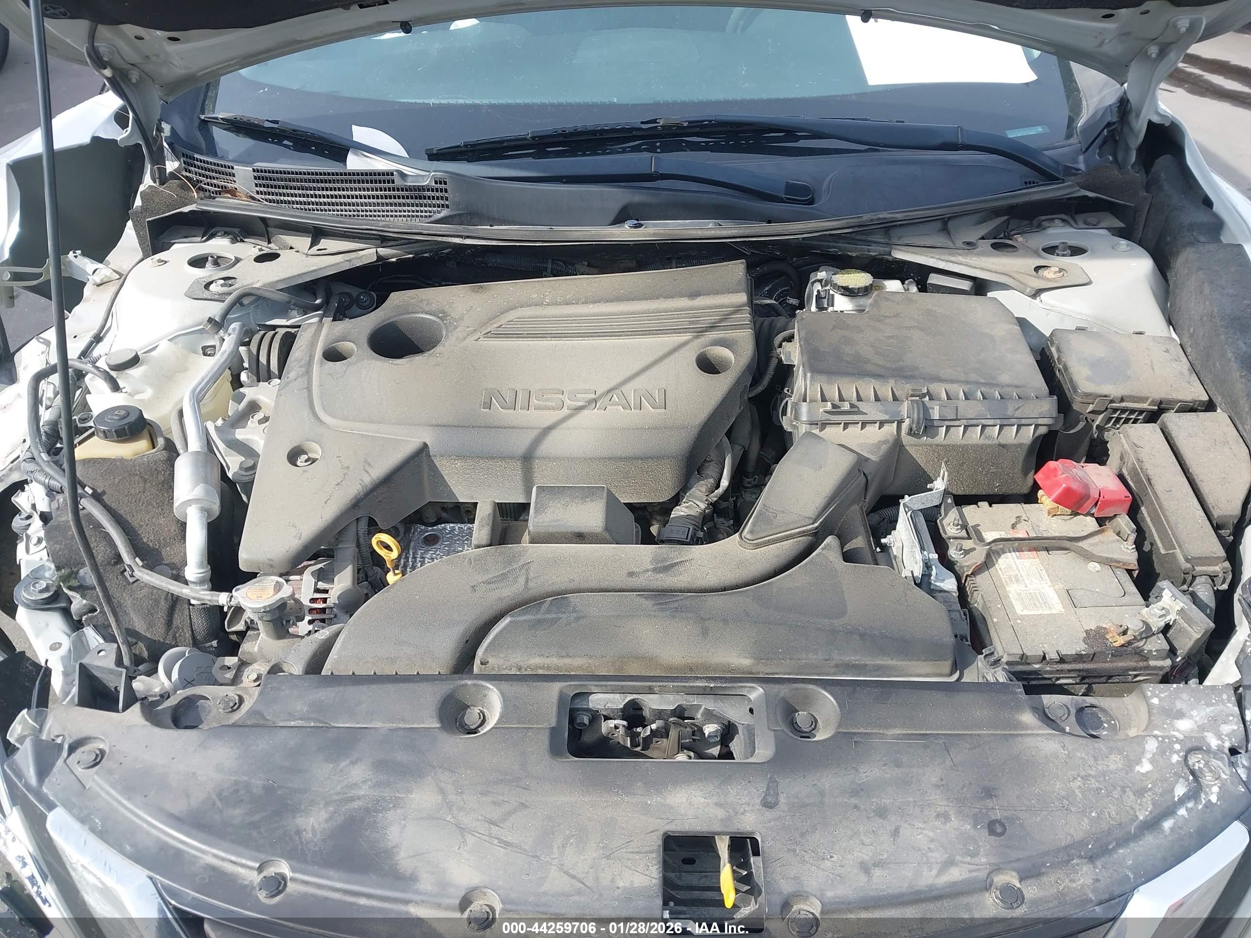 NISSAN ALTIMA image 10