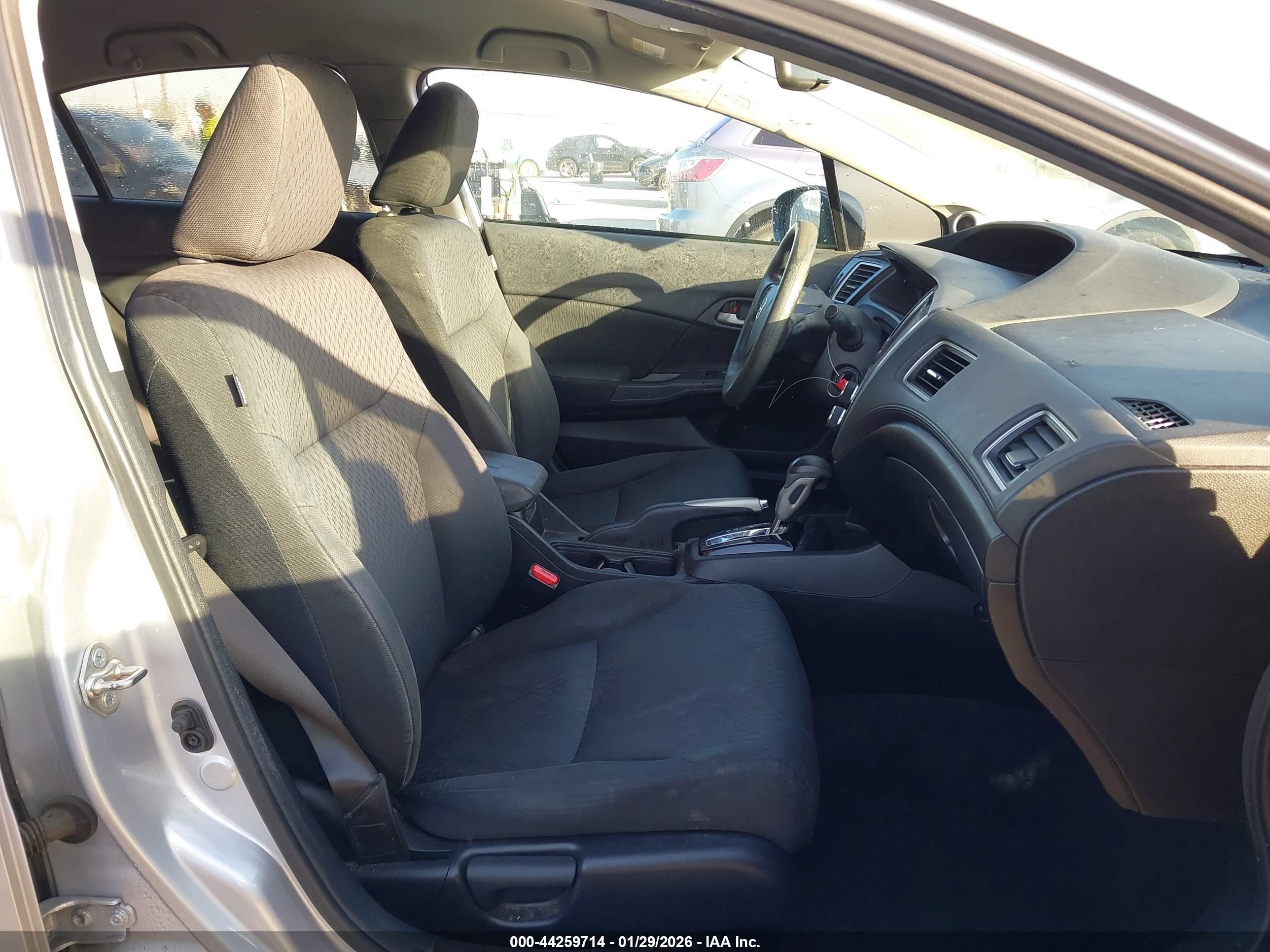 HONDA CIVIC image 5