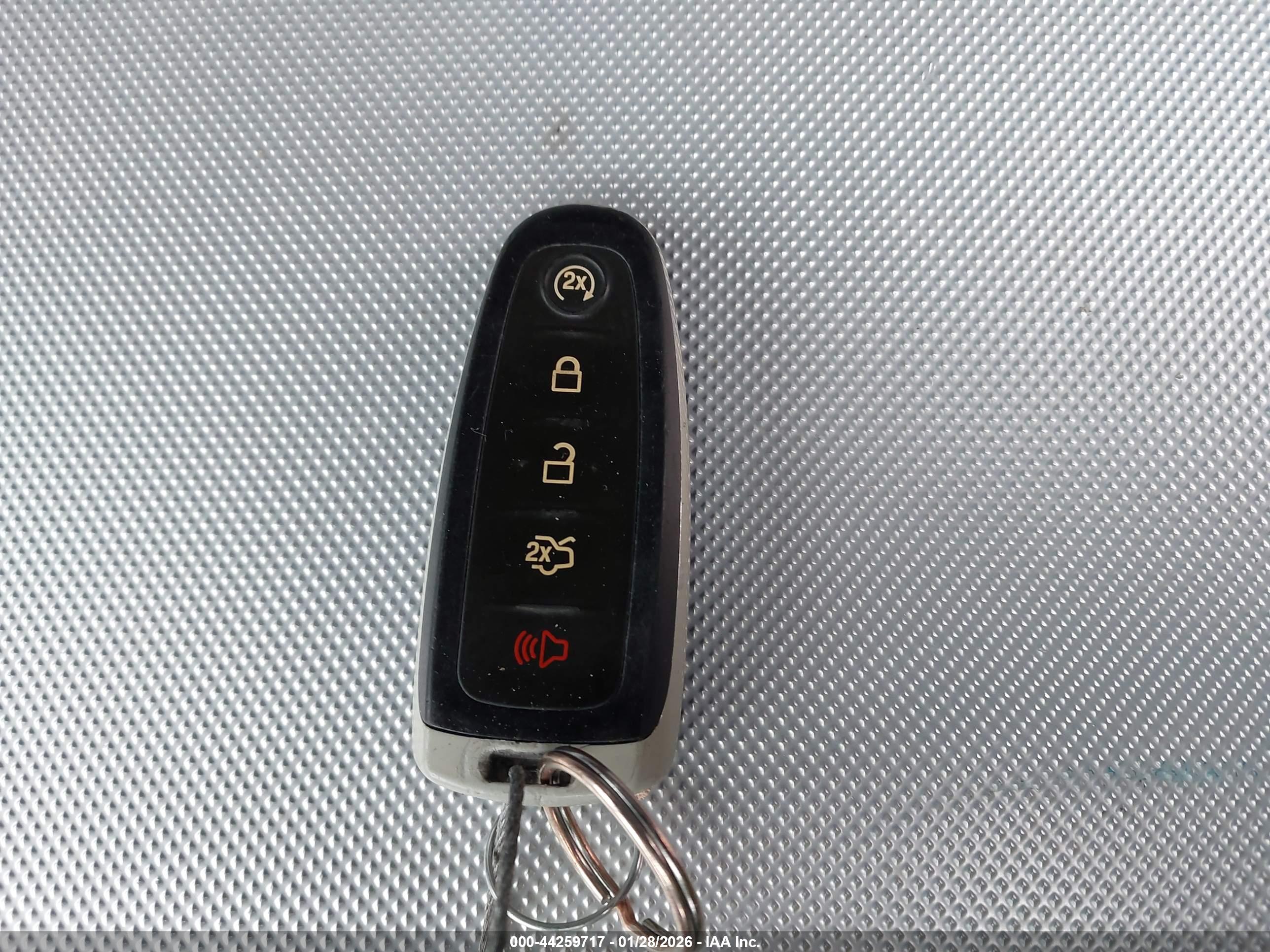 FORD ESCAPE image 11