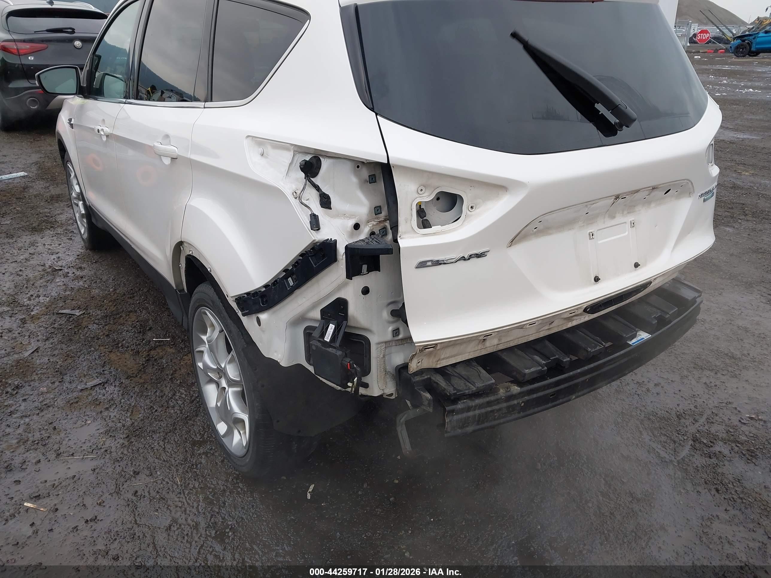 FORD ESCAPE image 6