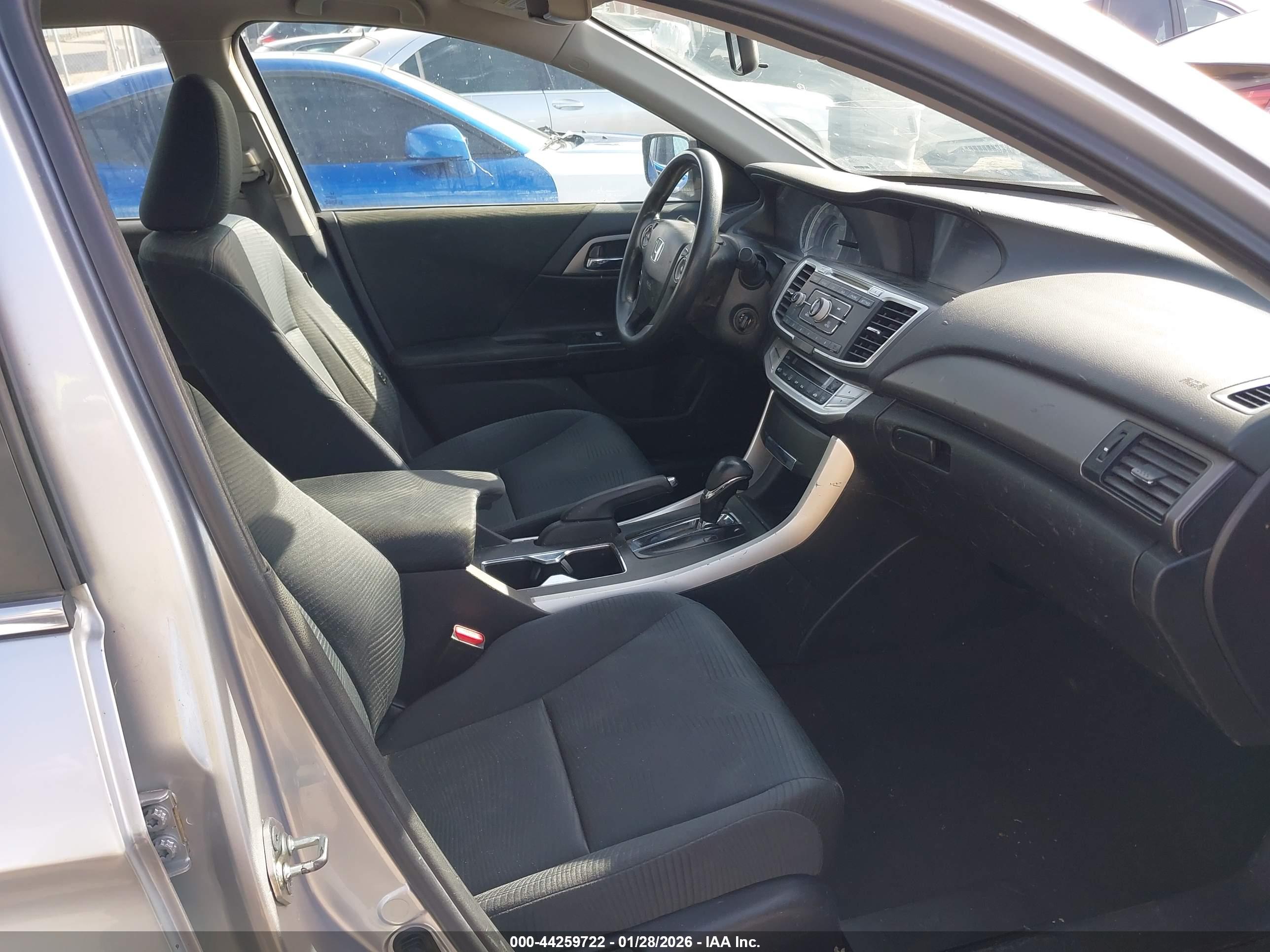 HONDA ACCORD image 5