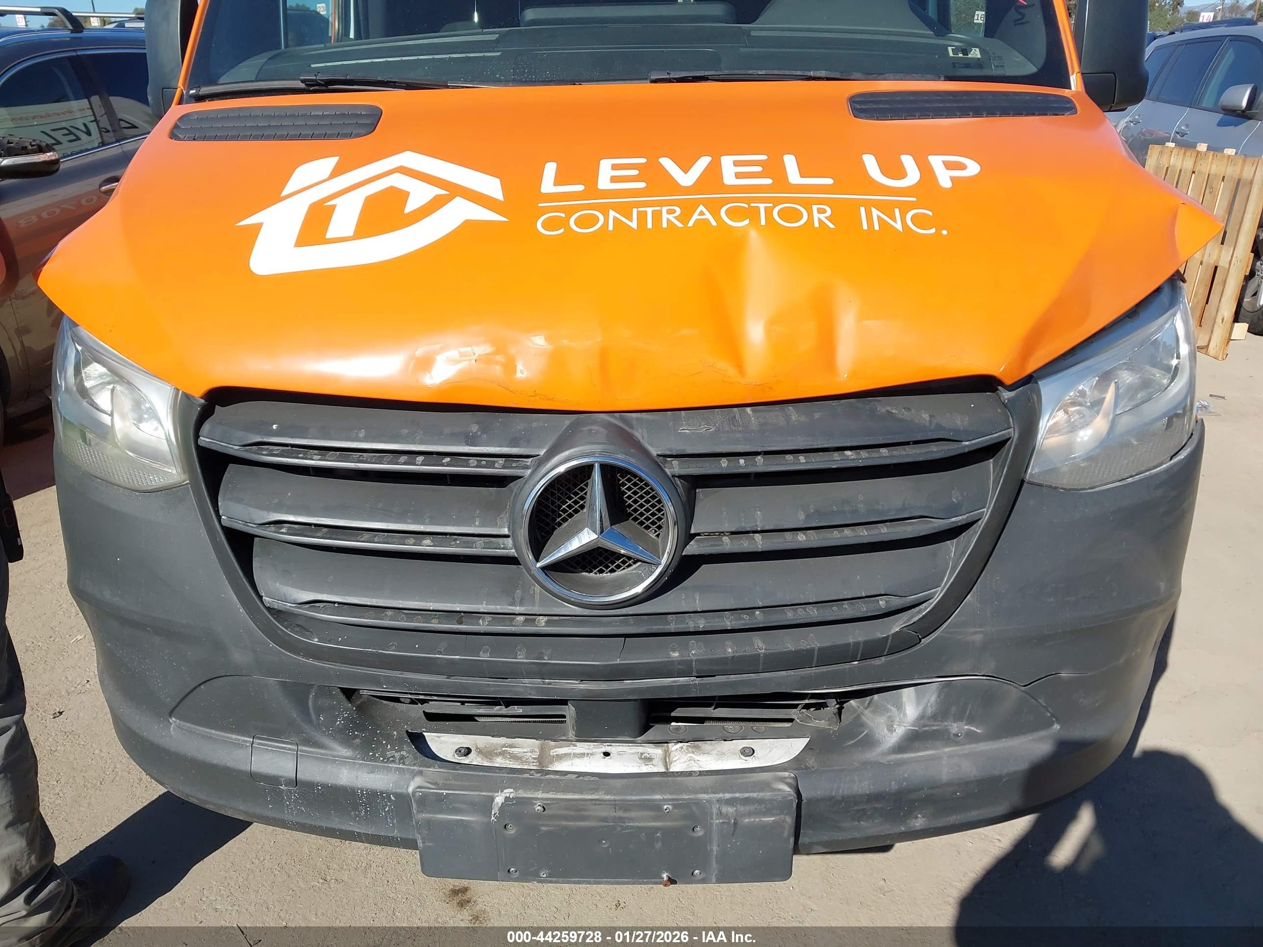 MERCEDES-BENZ SPRINTER image 6