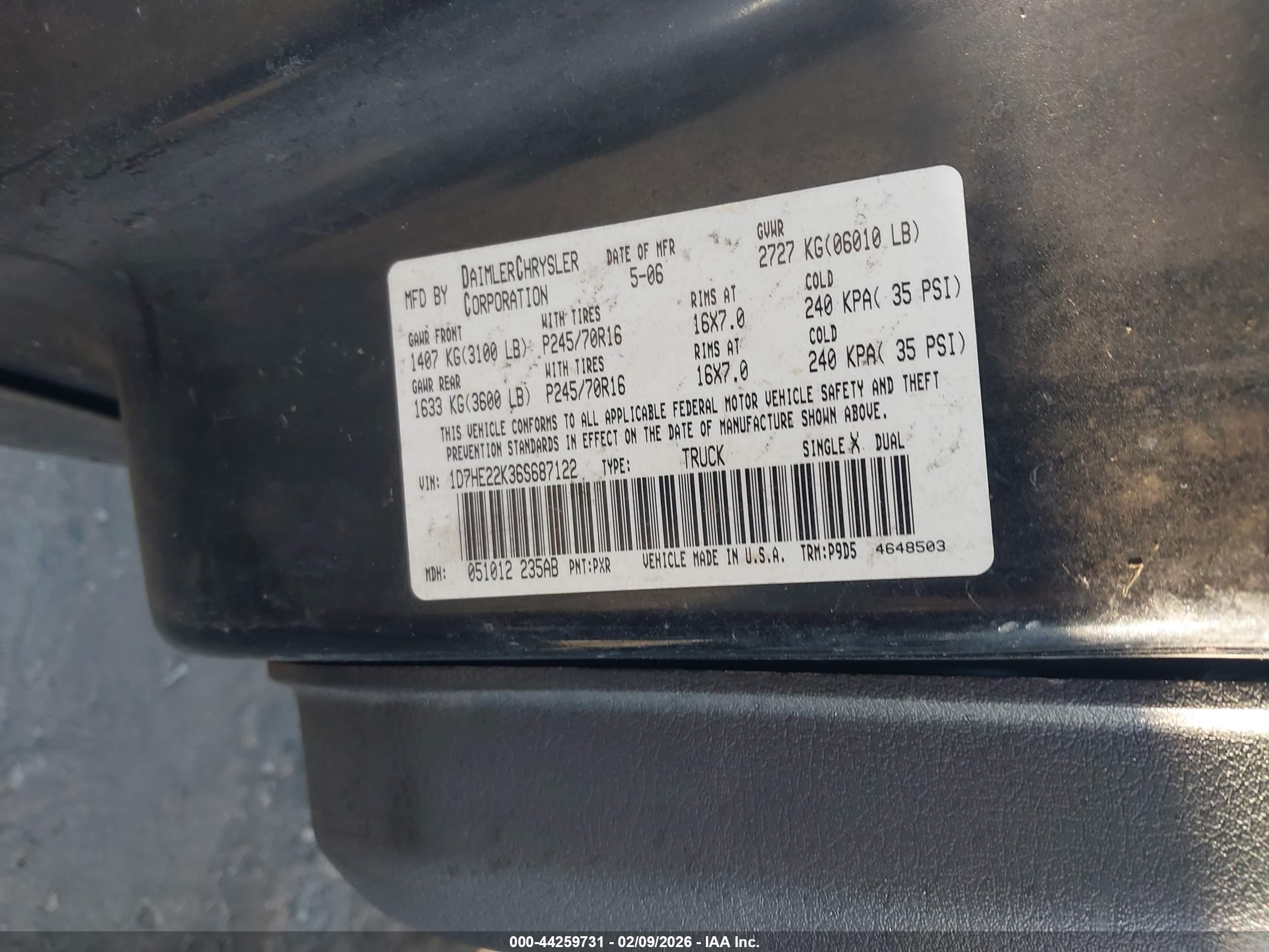 DODGE DAKOTA image 9