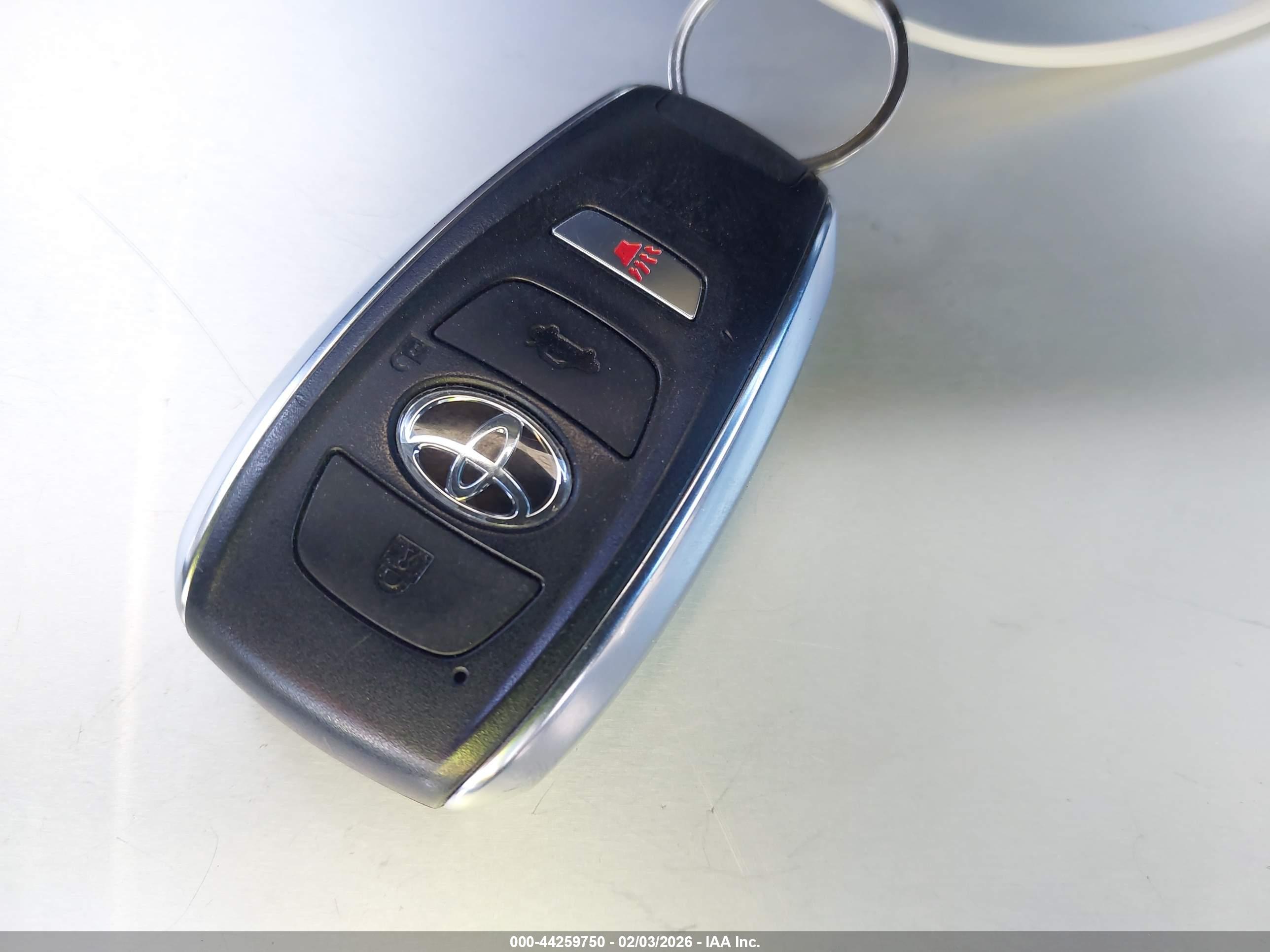 TOYOTA GR86 image 11