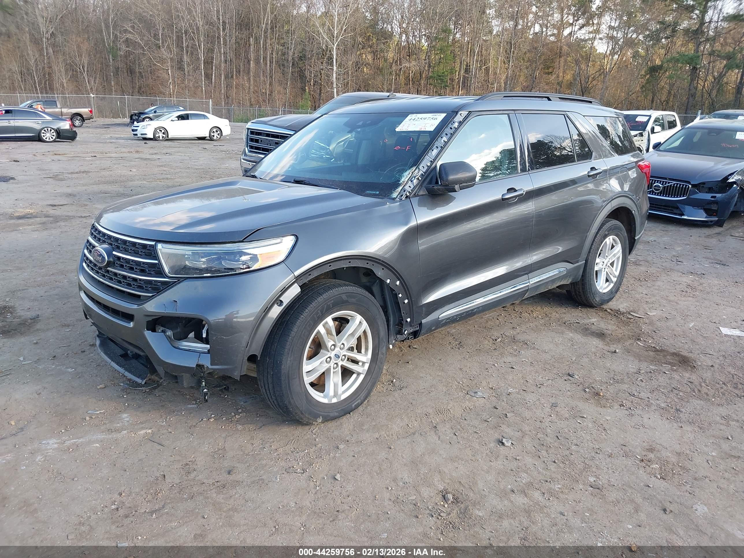 FORD EXPLORER image 2