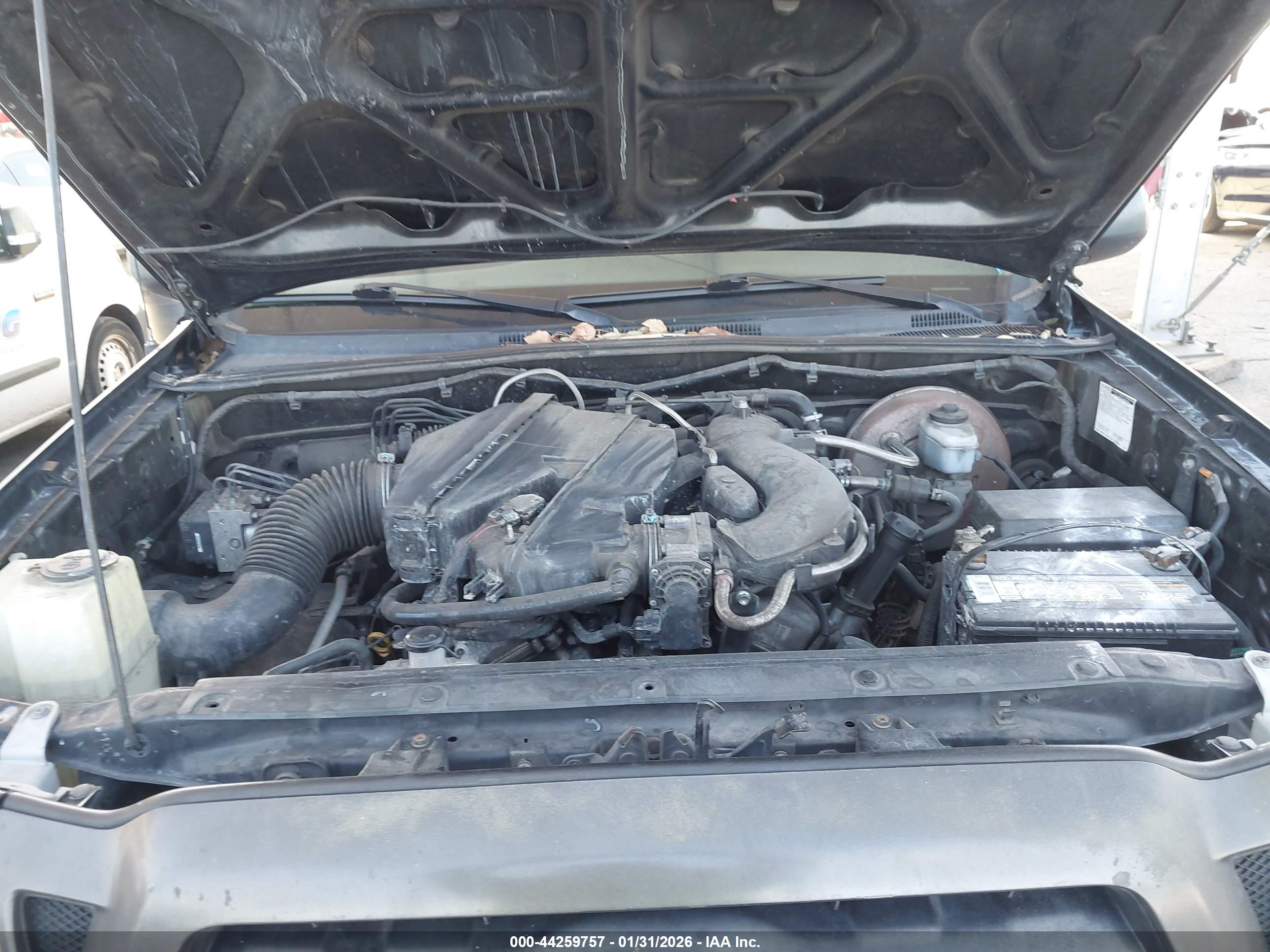 TOYOTA TACOMA image 10