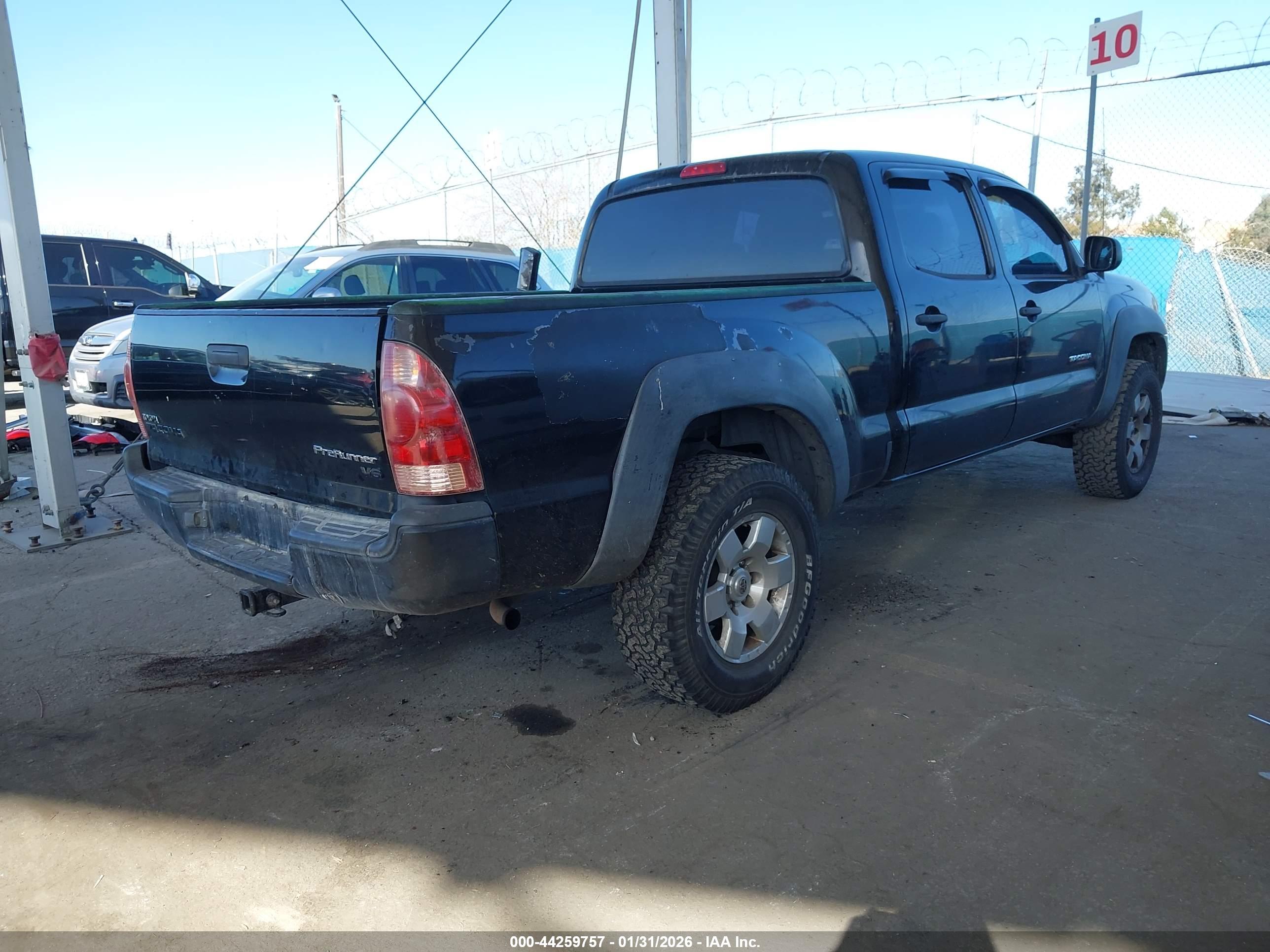 TOYOTA TACOMA image 4