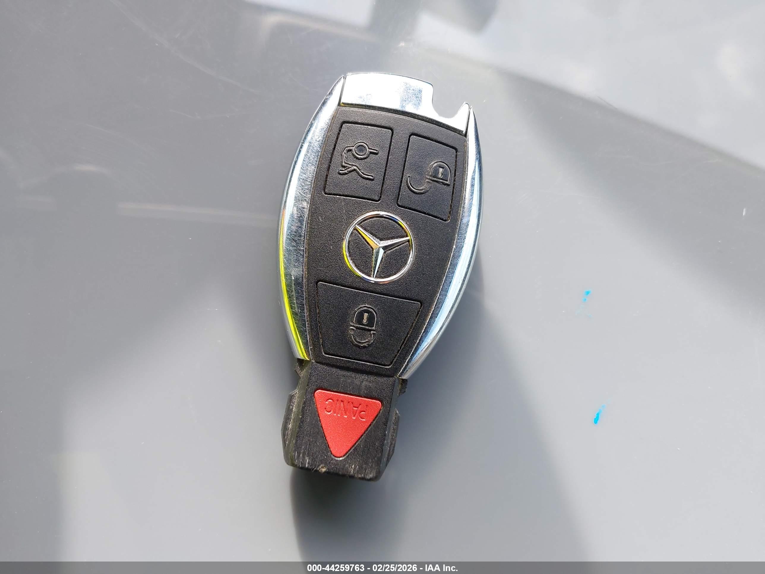 MERCEDES-BENZ C image 11