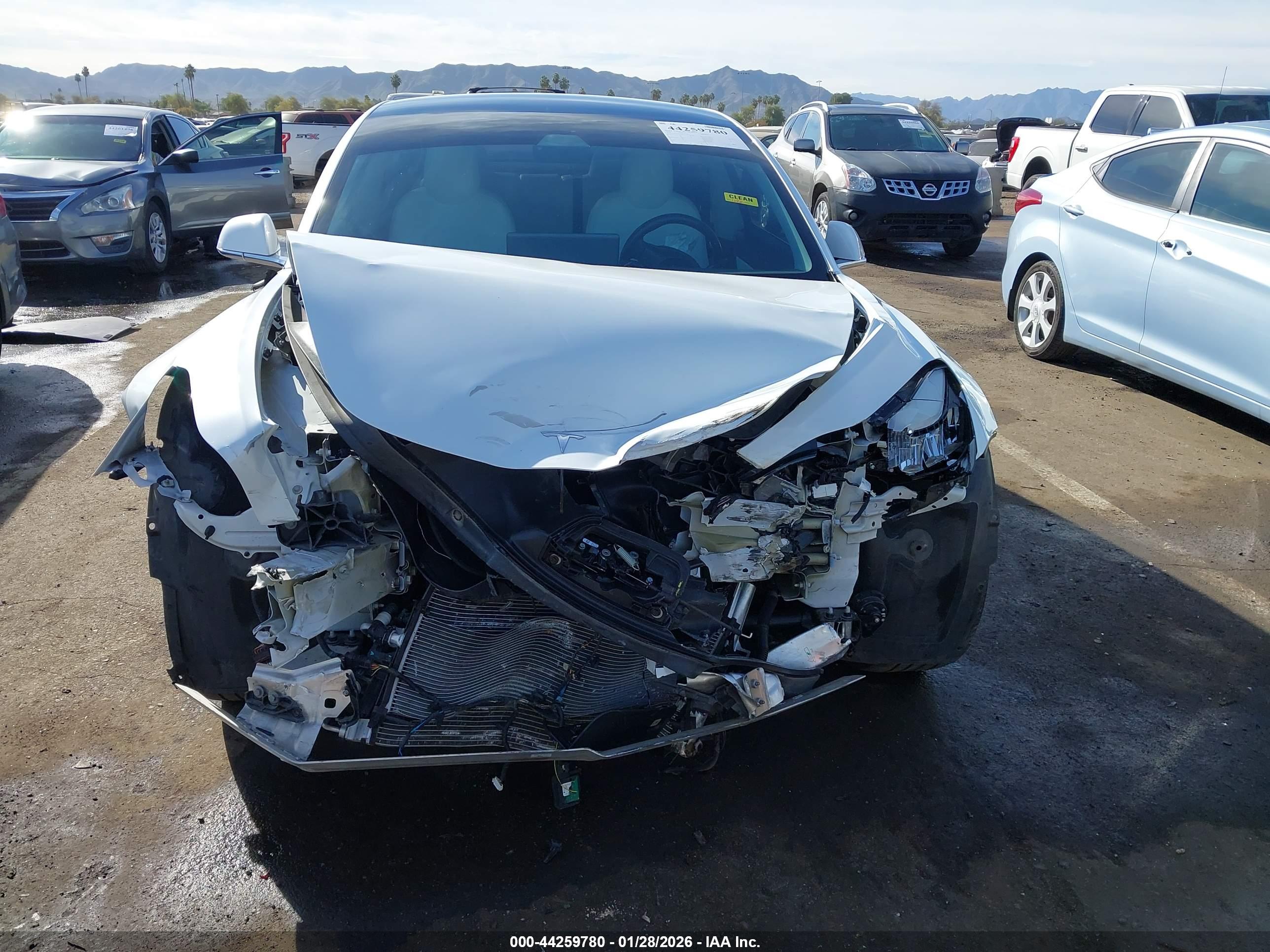 TESLA MODEL image 6