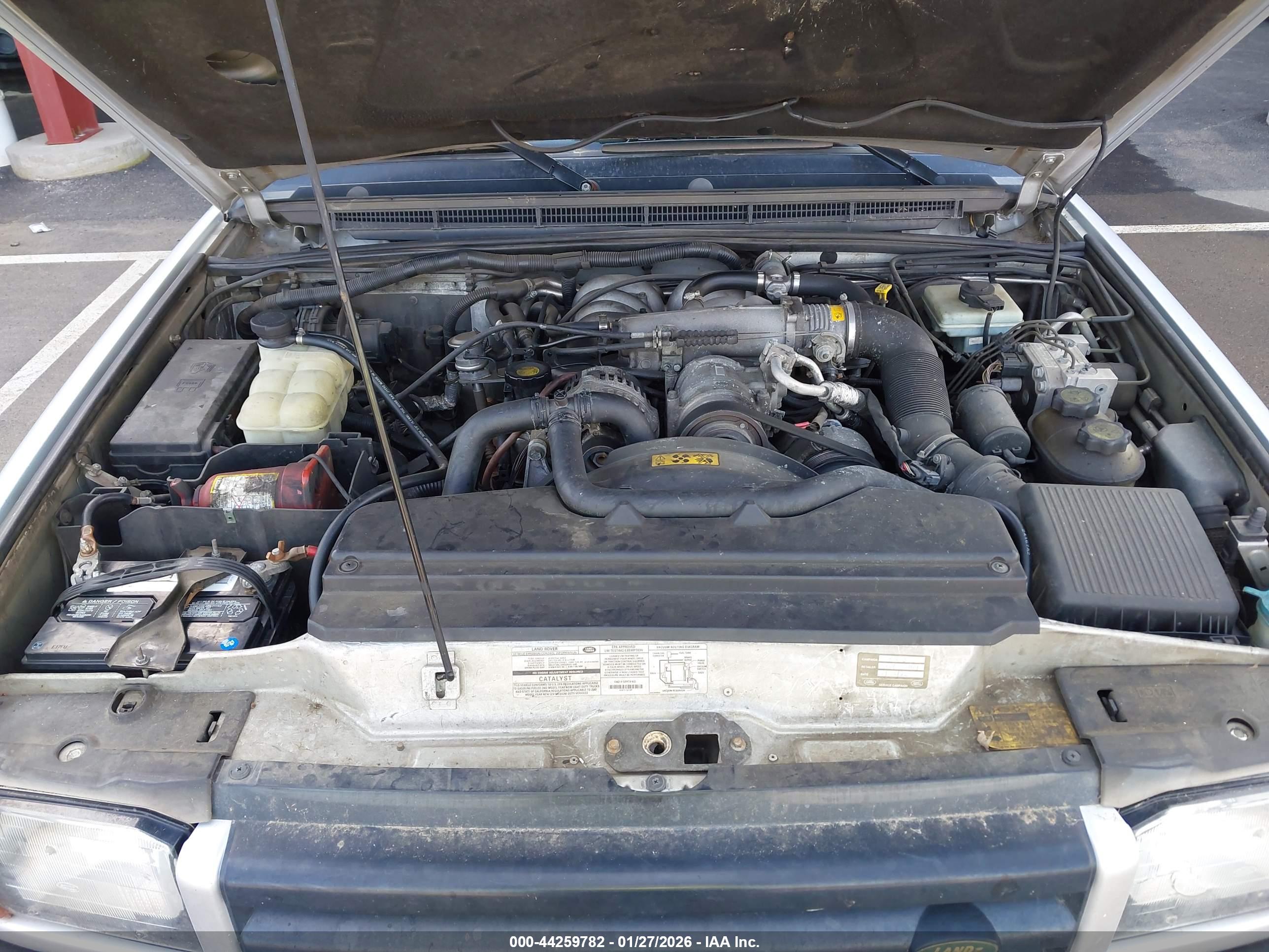 LAND ROVER image 10