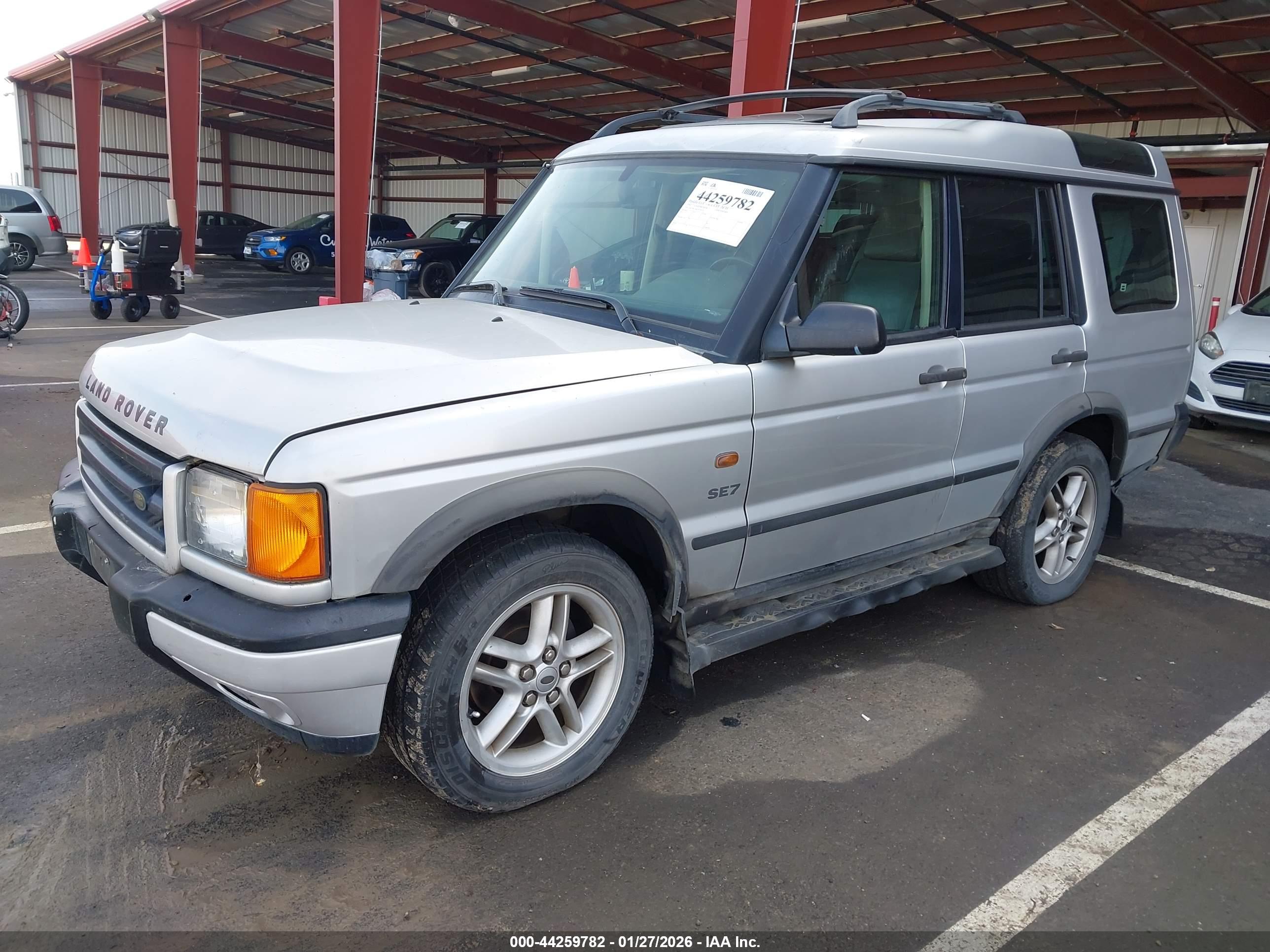 LAND ROVER image 2