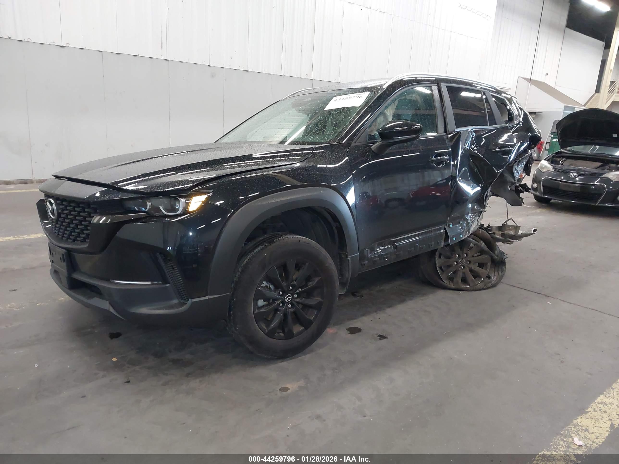 MAZDA CX-50 image 2