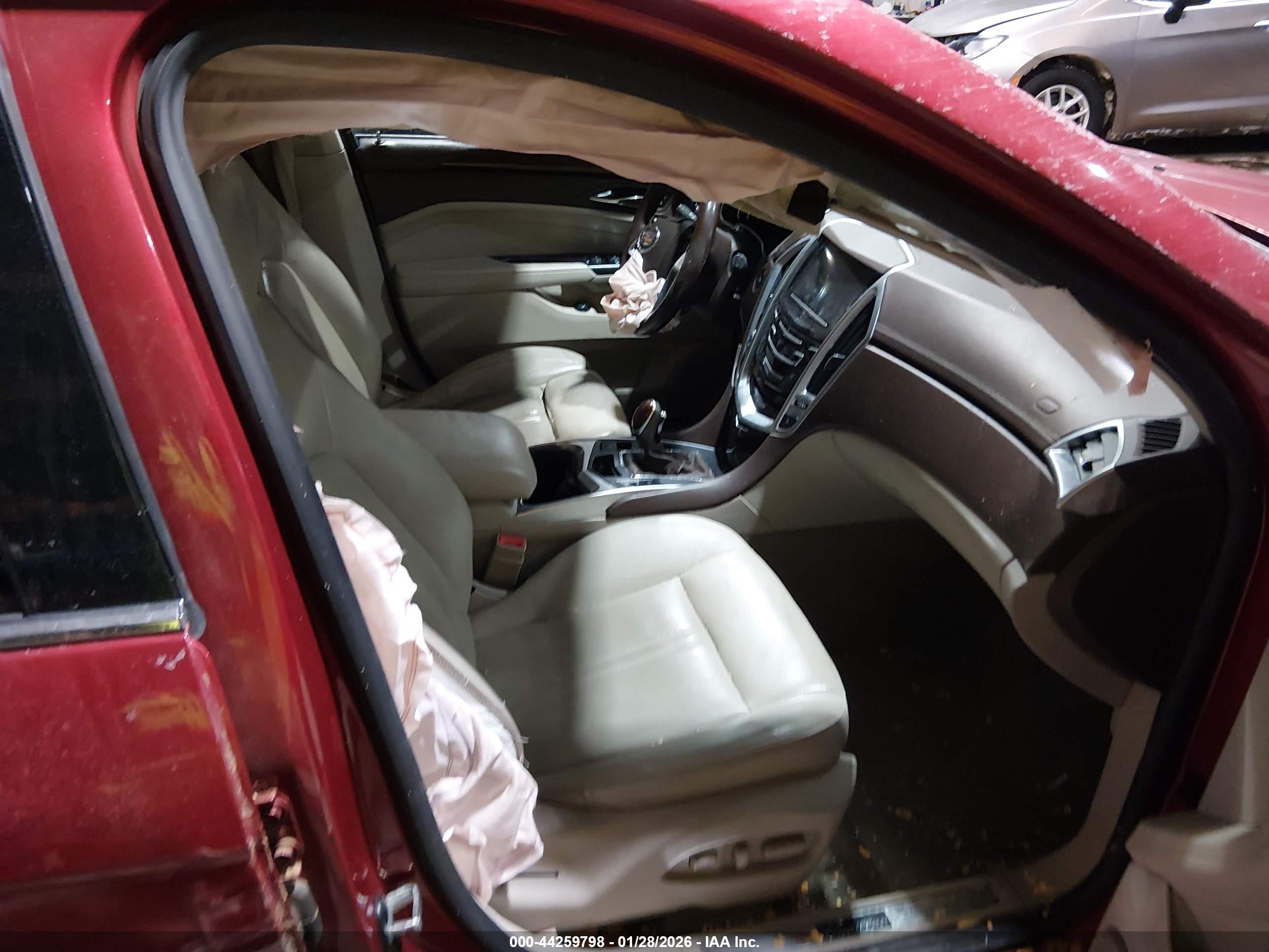 CADILLAC SRX image 5